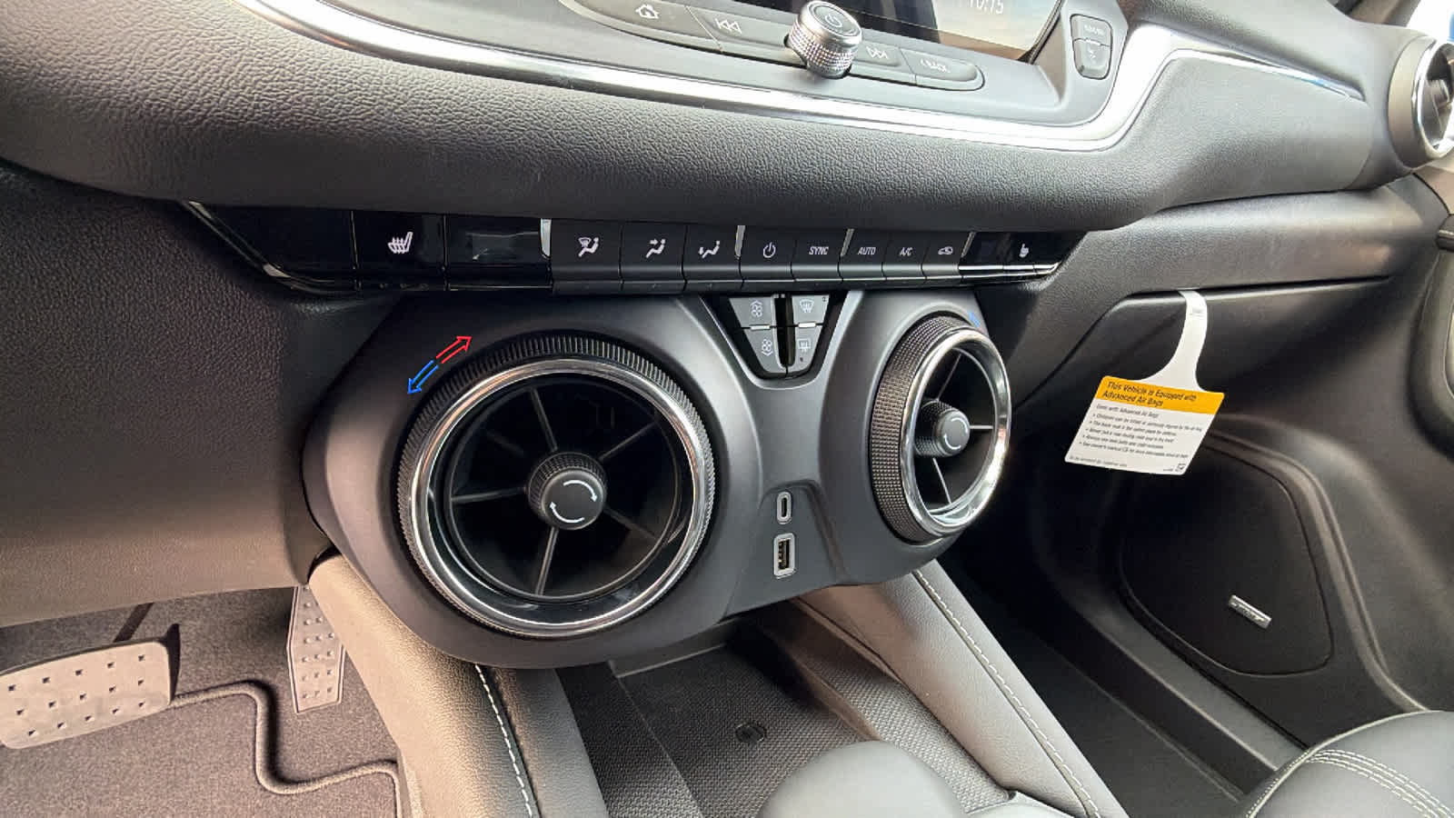 Thumbnail: 2025 Chevrolet Blazer - 14