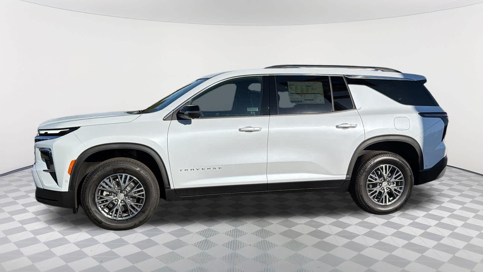 Thumbnail: 2026 Chevrolet Traverse - 8