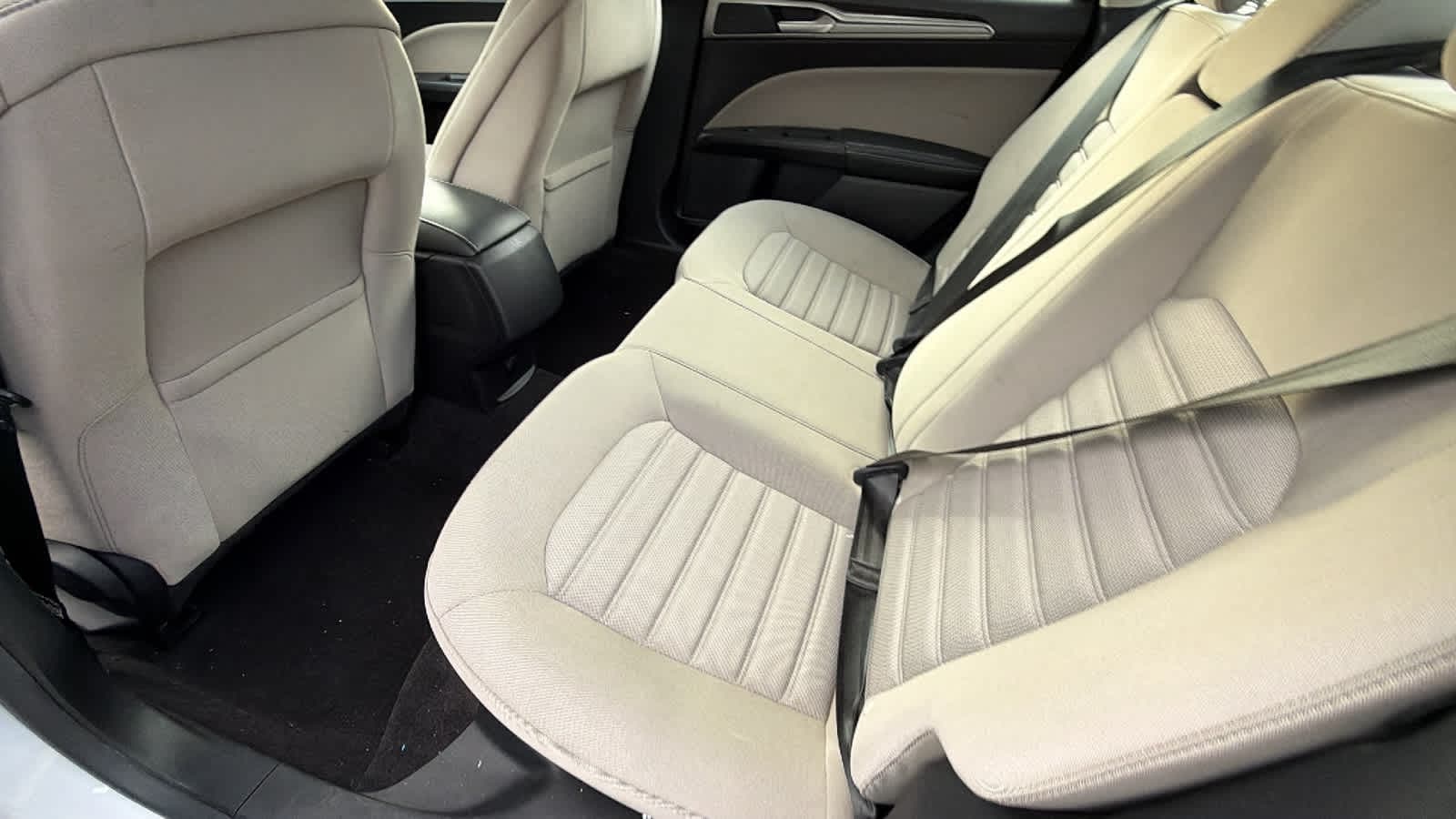 Thumbnail: 2019 Ford Fusion - 17