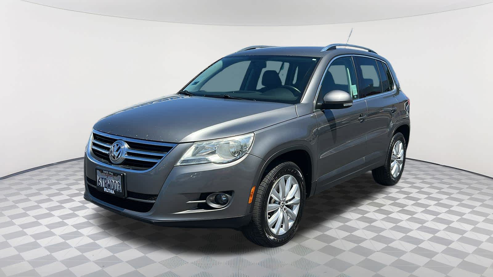 2011 Volkswagen Tiguan SE -
                  Redding, CA