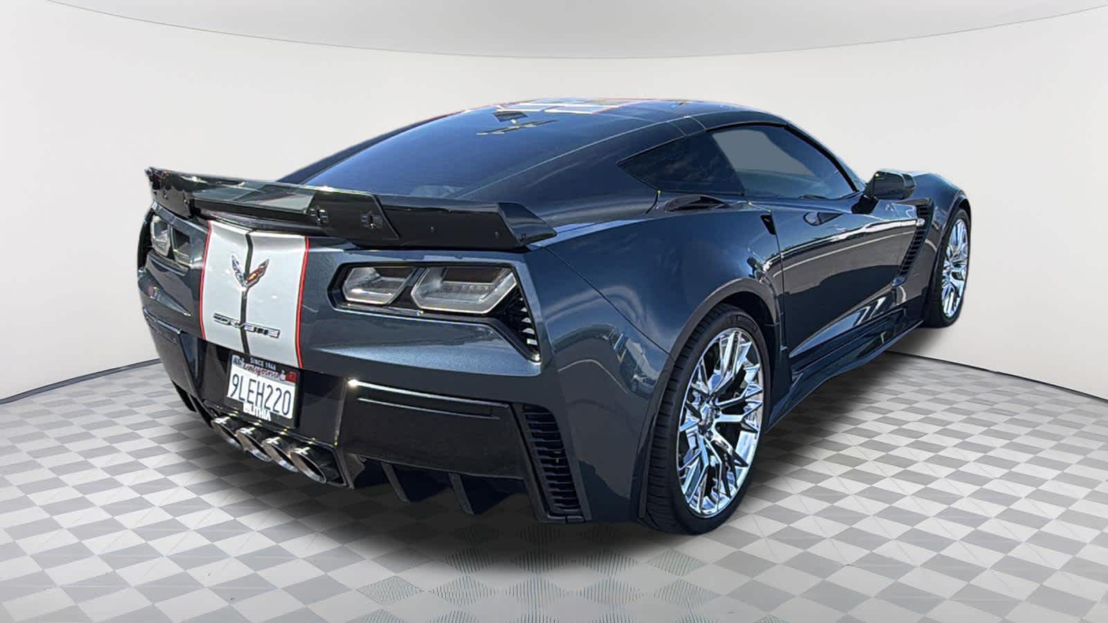 Thumbnail: 2019 Chevrolet Corvette - 5