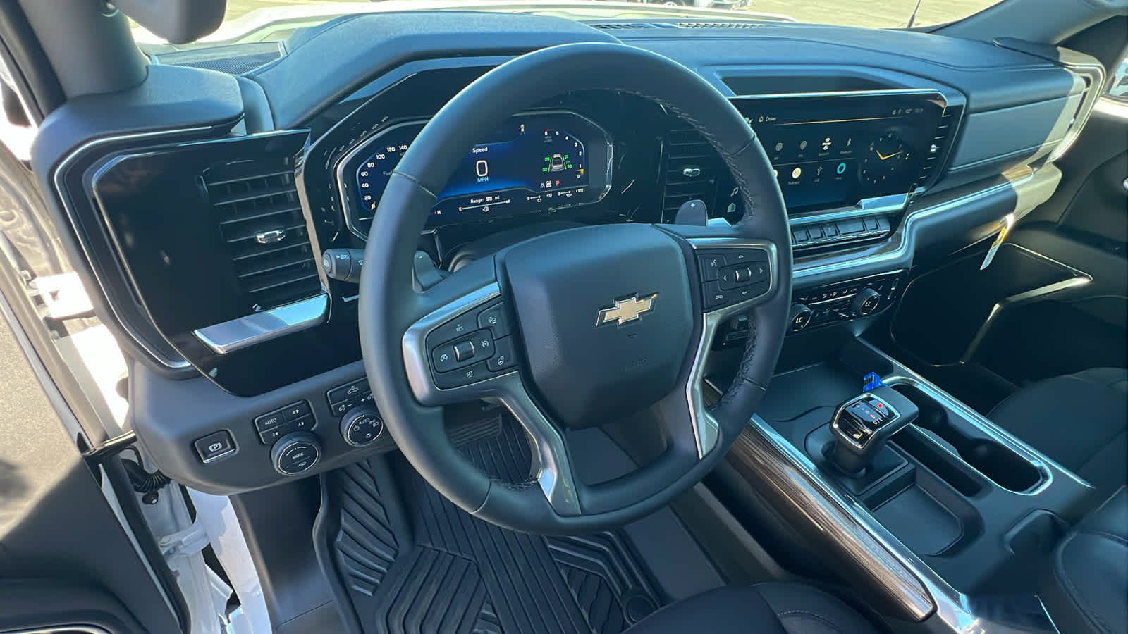 Thumbnail: 2025 Chevrolet Silverado 1500 - 10
