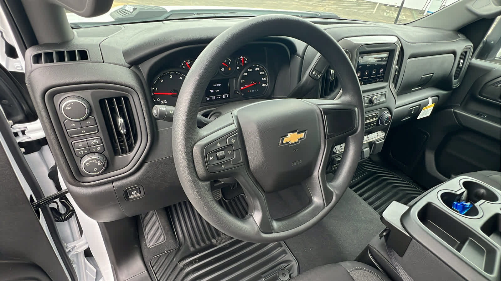 Thumbnail: 2026 Chevrolet Silverado 2500 - 10