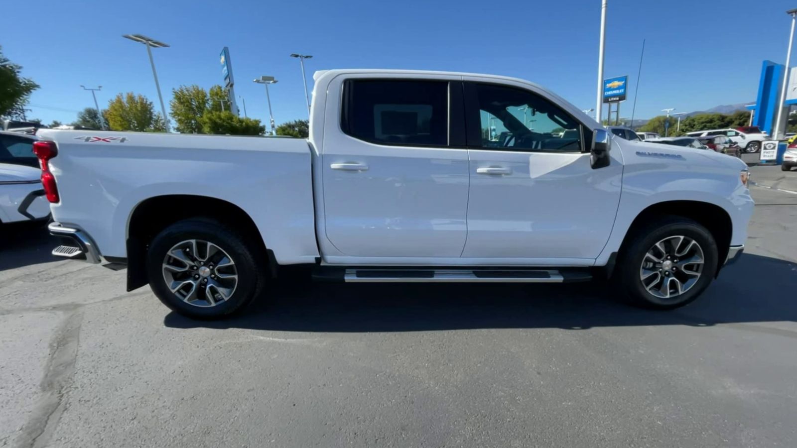 Thumbnail: 2025 Chevrolet Silverado 1500 - 30
