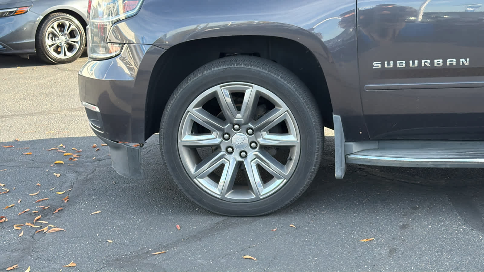 Thumbnail: 2015 Chevrolet Suburban - 9