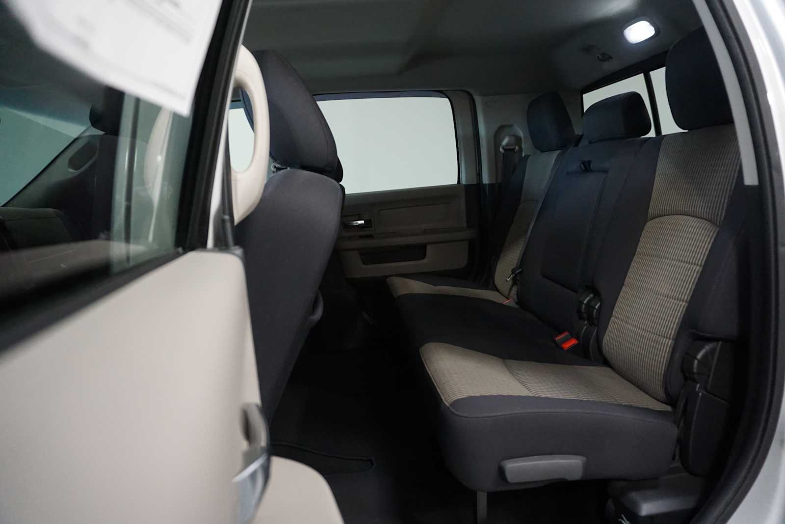 Thumbnail: 2010 Dodge Ram 2500 - 15