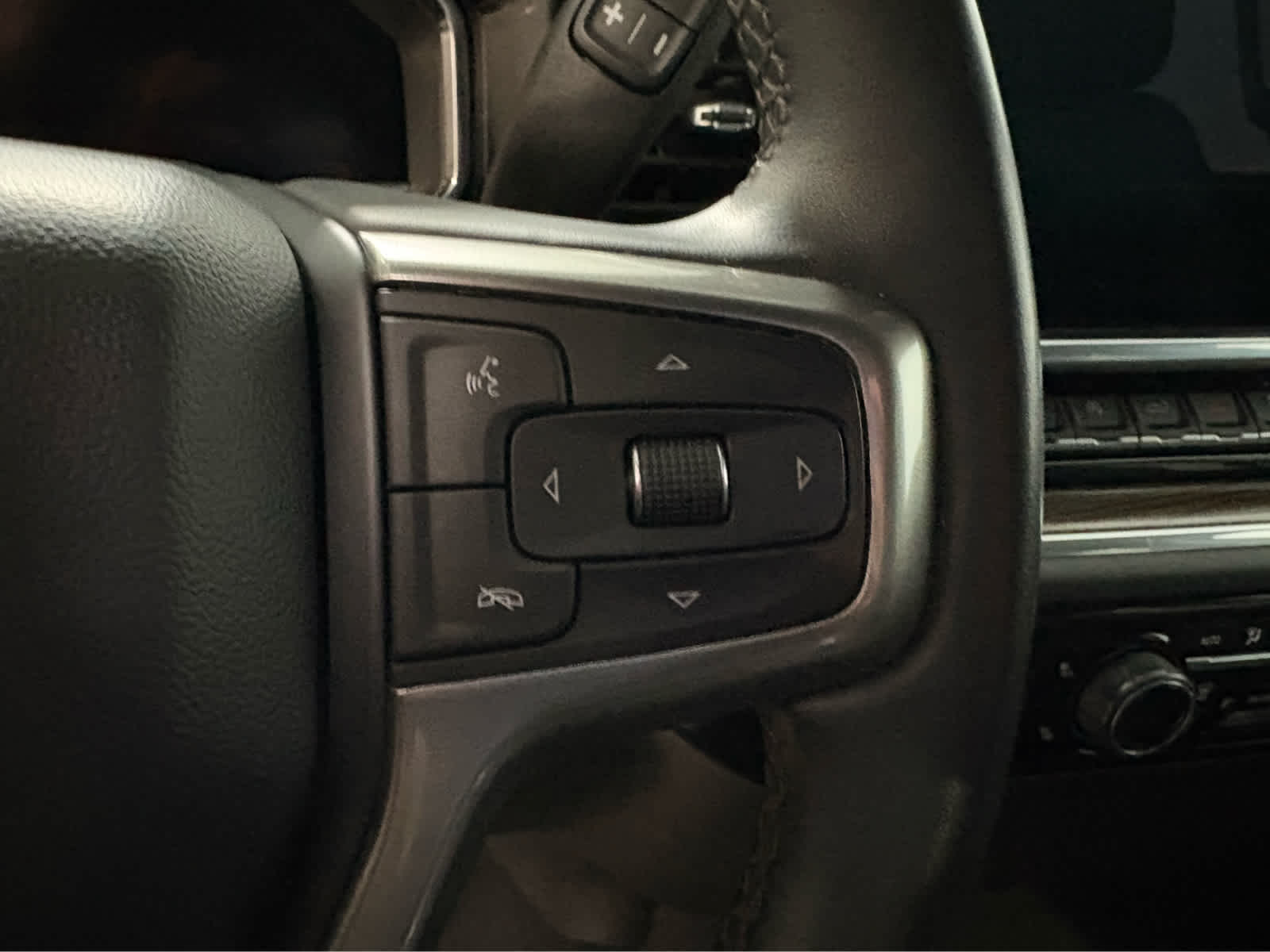 Thumbnail: 2023 Chevrolet Silverado 1500 - 20