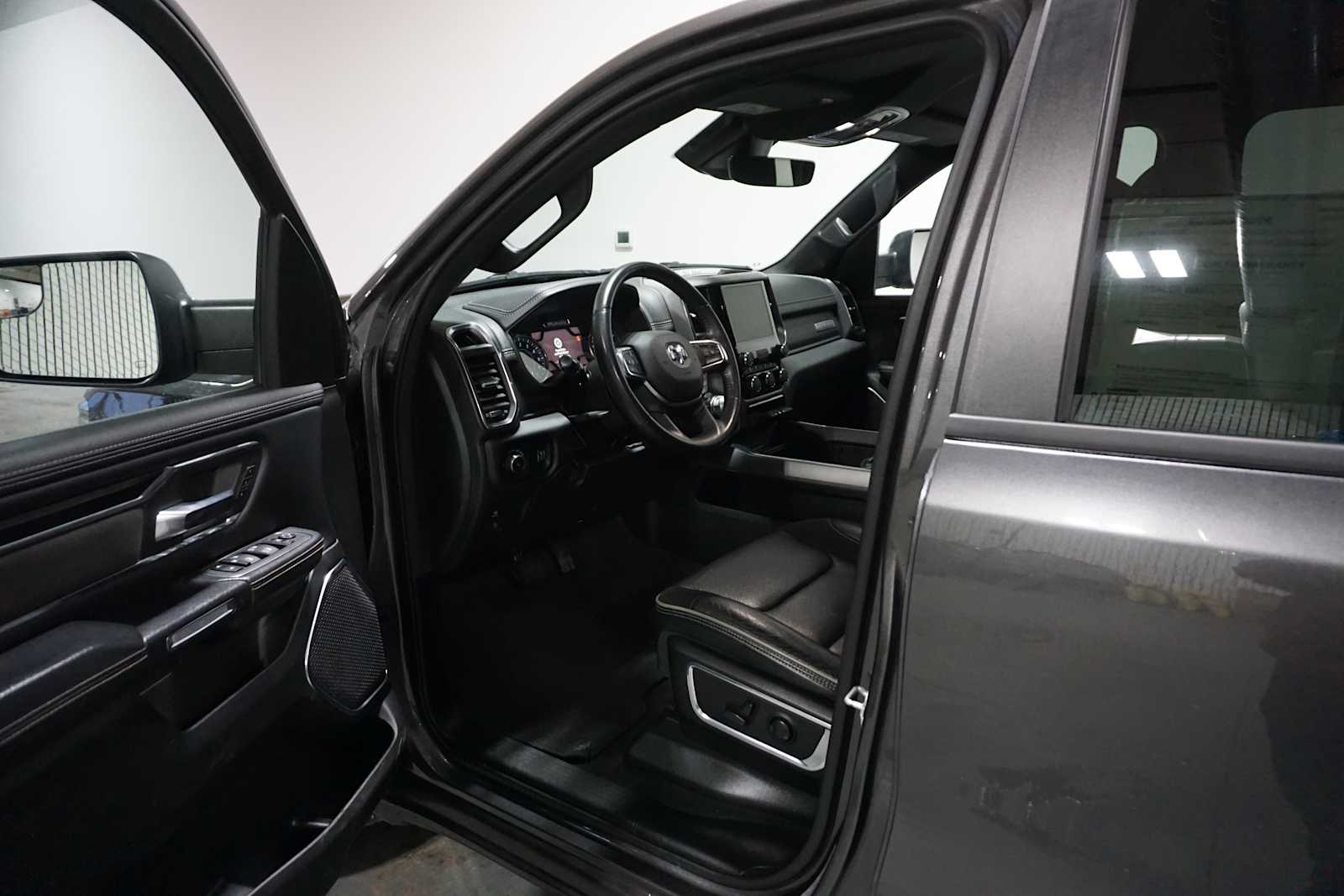 Thumbnail: 2024 RAM 1500 - 8