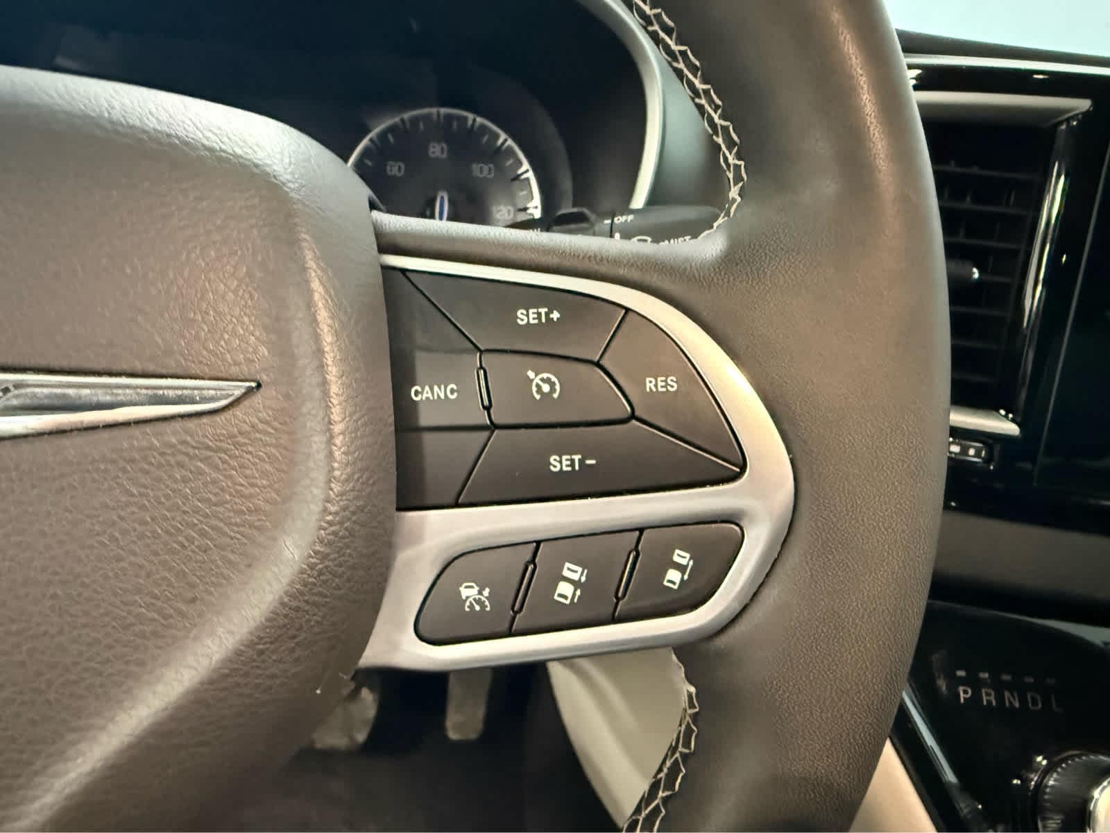 Thumbnail: 2024 Chrysler Pacifica - 20
