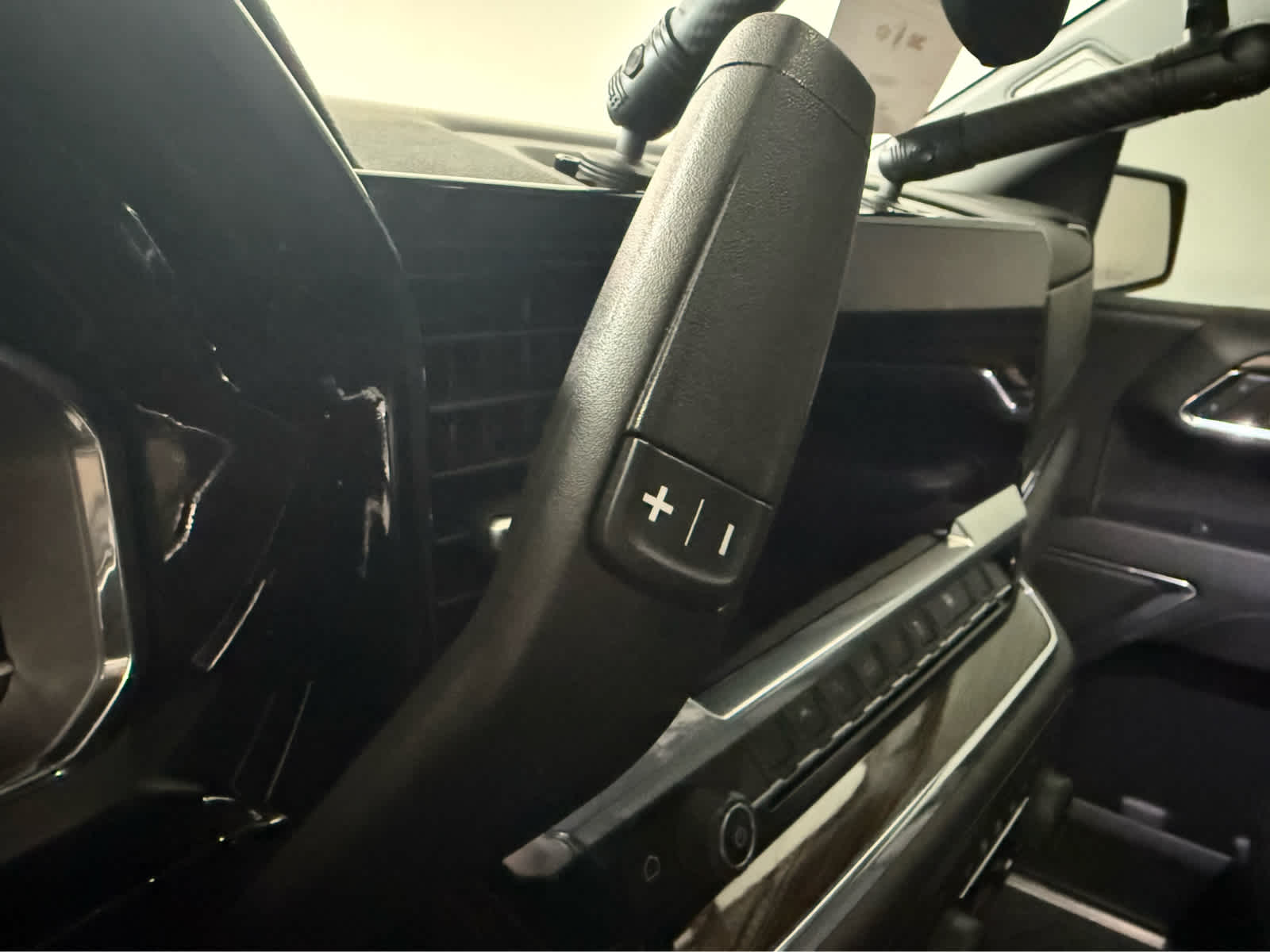 Thumbnail: 2024 Chevrolet Silverado 1500 - 27