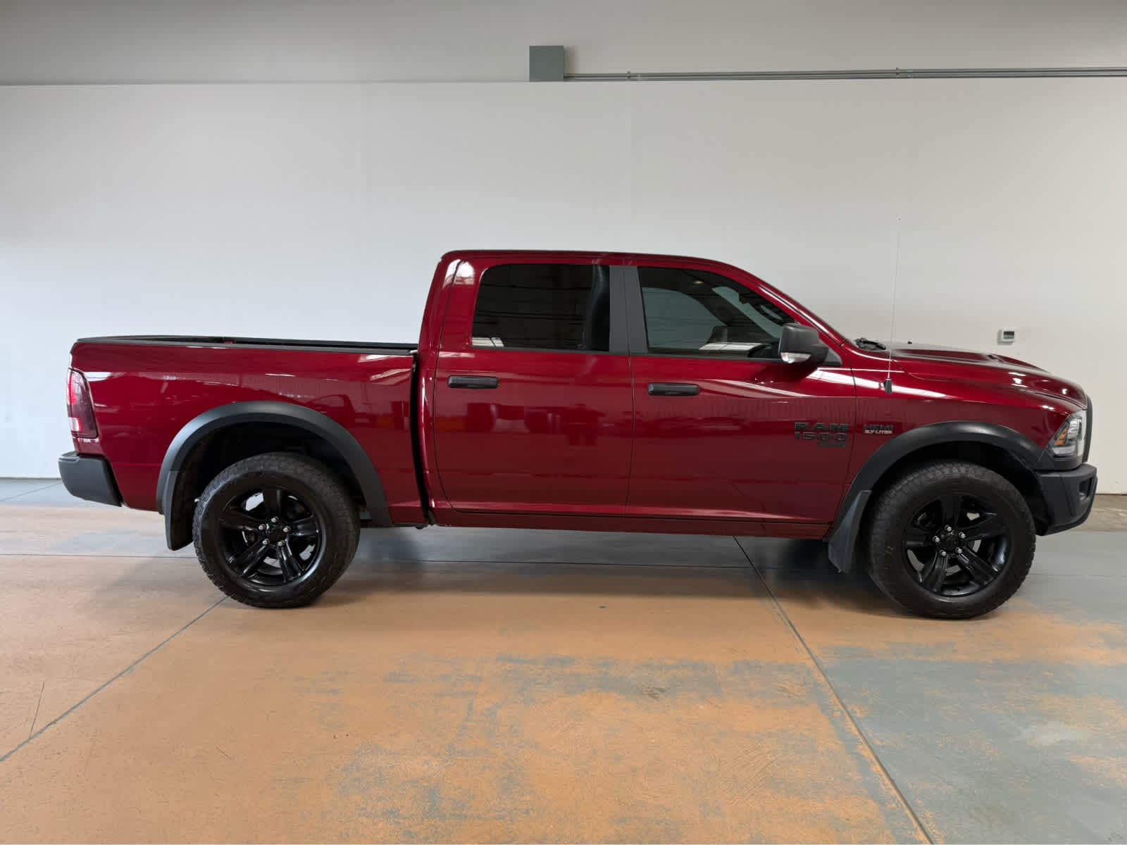Thumbnail: 2022 RAM 1500 Classic - 6