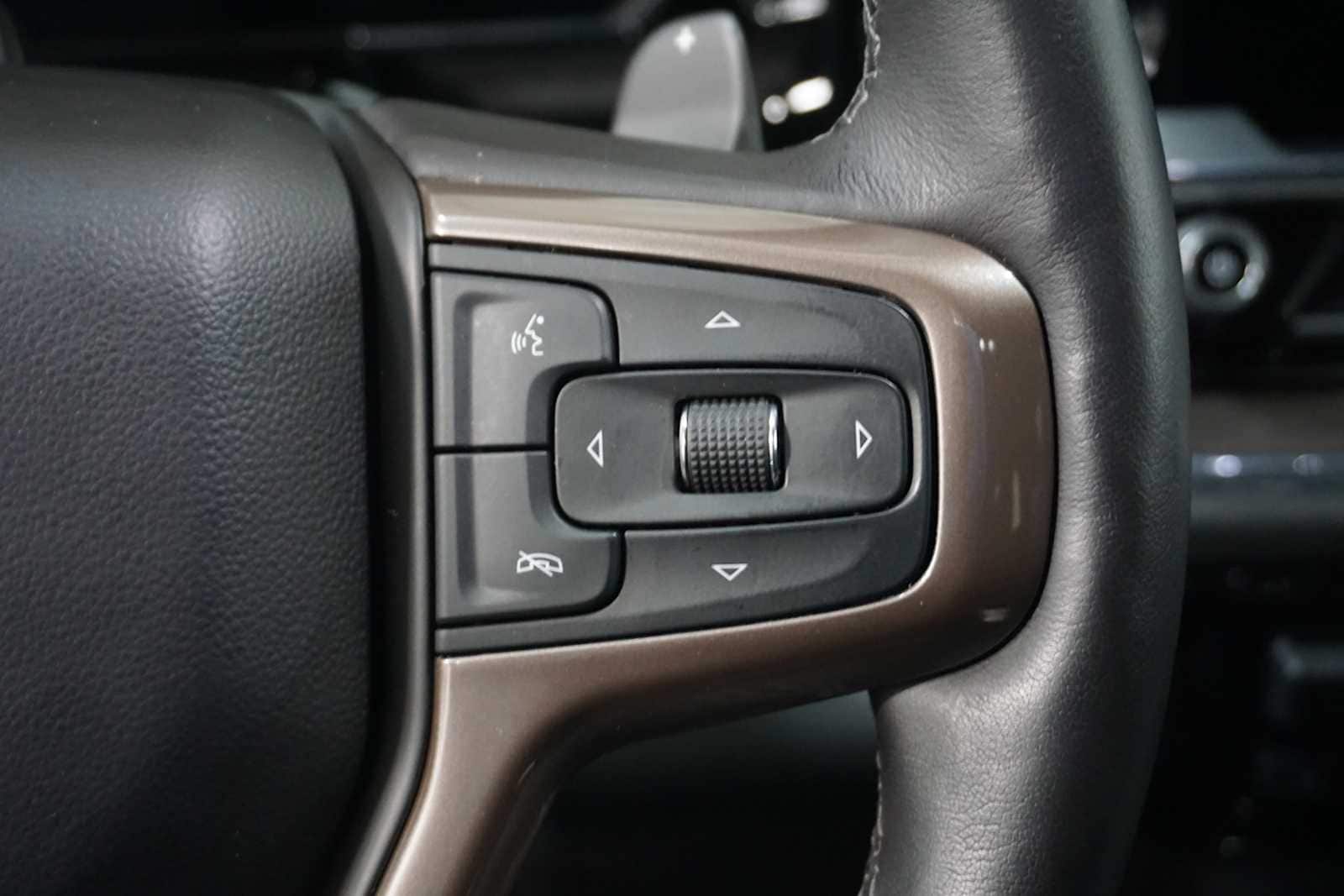 Thumbnail: 2023 Chevrolet Silverado 1500 - 25