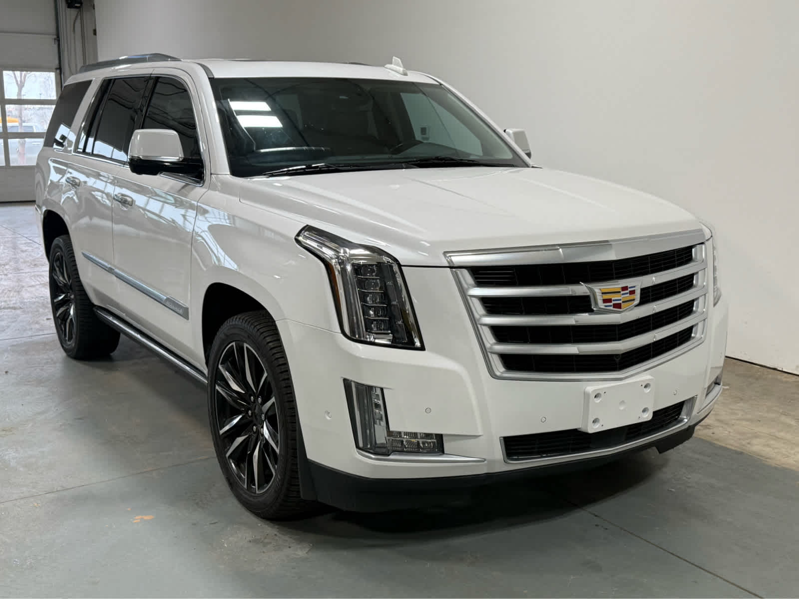 Thumbnail: 2020 Cadillac Escalade - 6