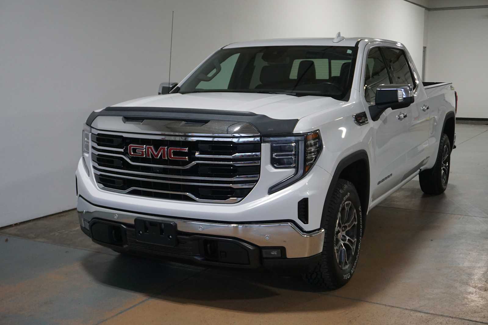 Thumbnail: 2022 GMC Sierra 1500 - 1