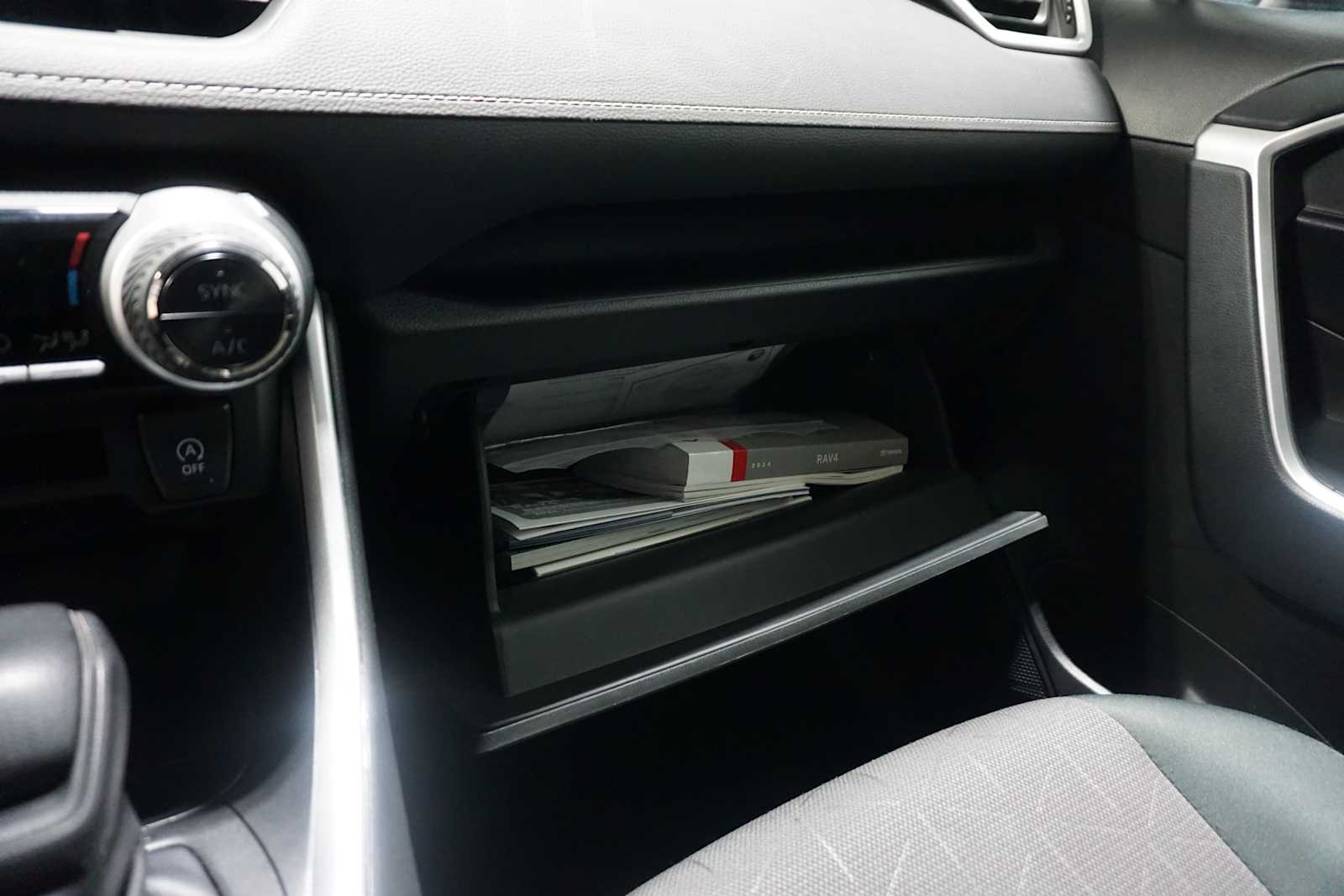 Thumbnail: 2024 Toyota RAV4 - 19