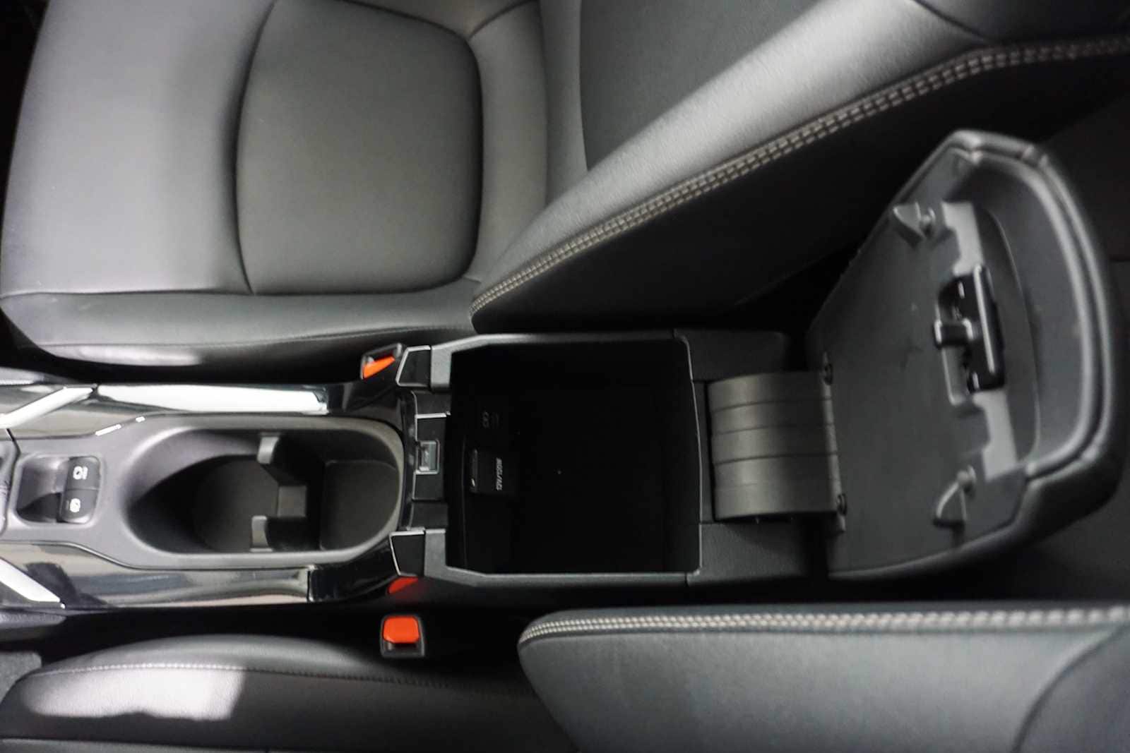 Thumbnail: 2023 Toyota Corolla Cross - 21