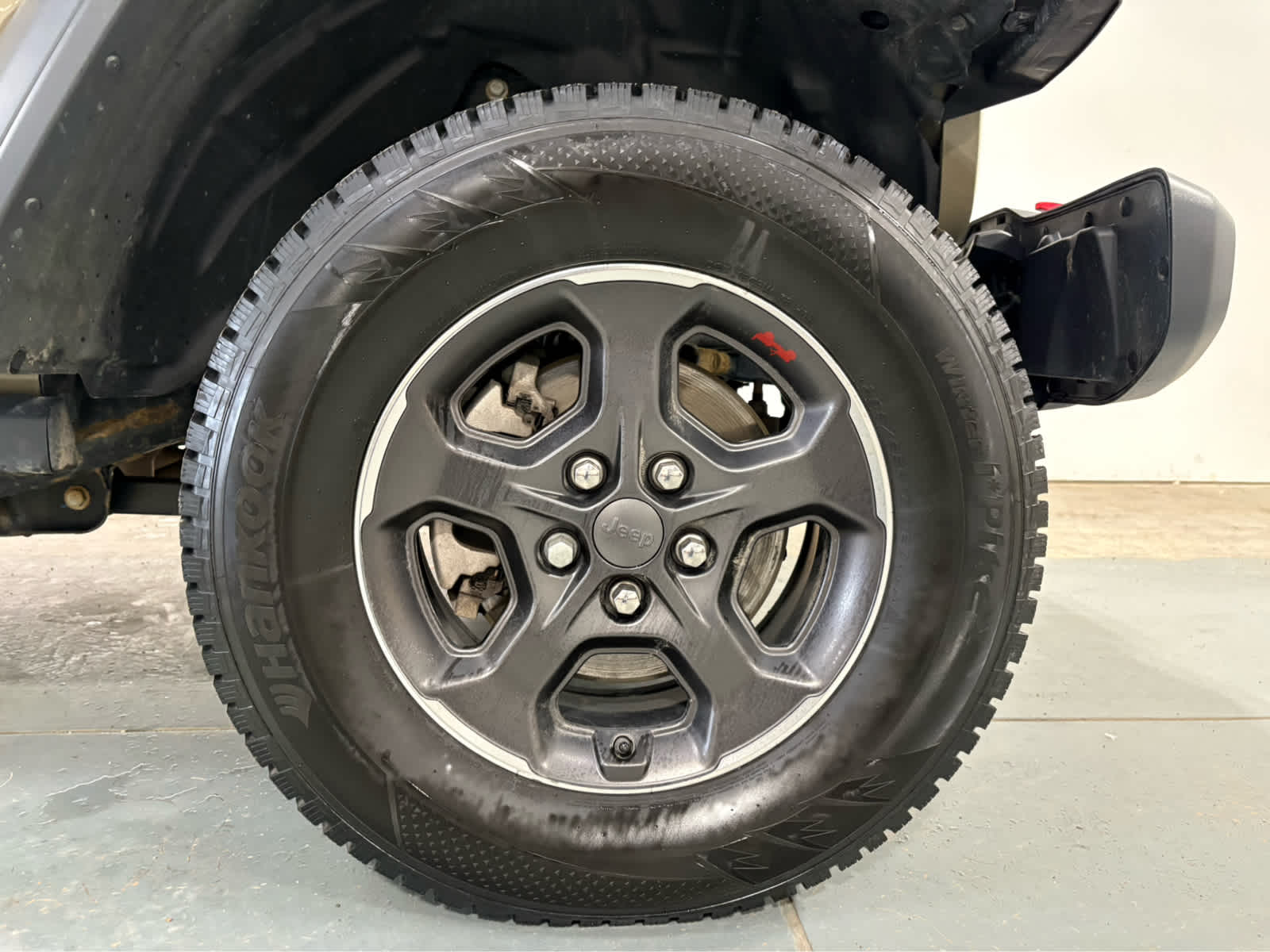 Thumbnail: 2020 Jeep Gladiator - 8