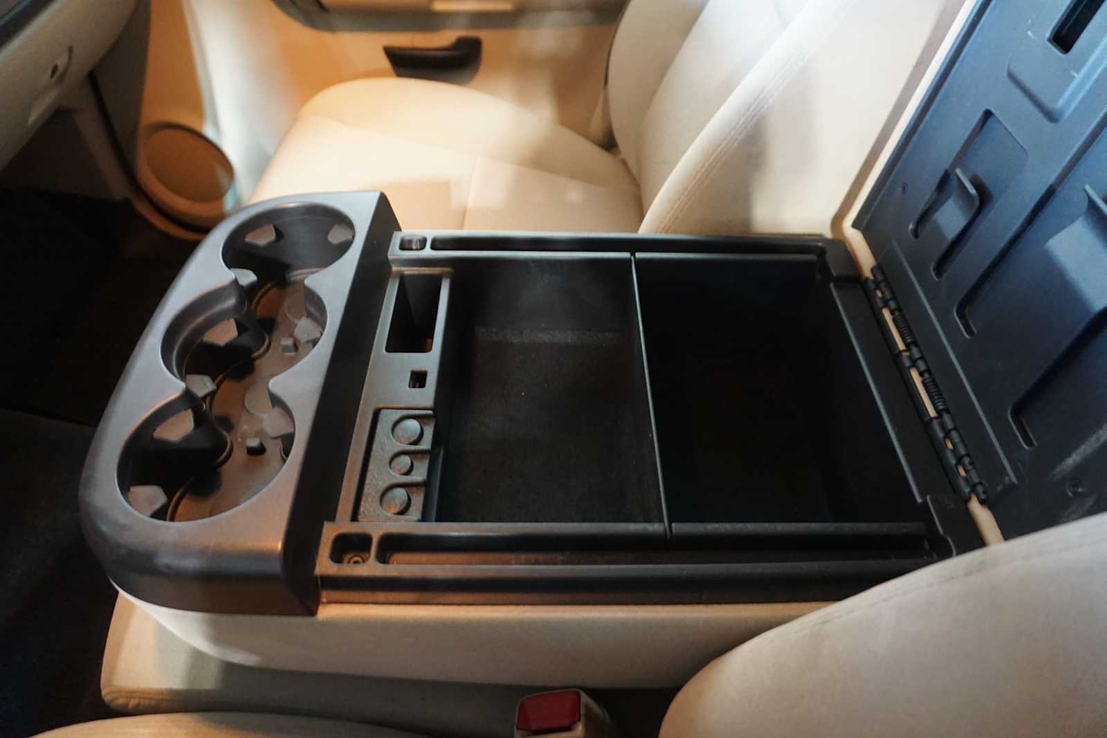 Thumbnail: 2009 Chevrolet Silverado 1500 - 22