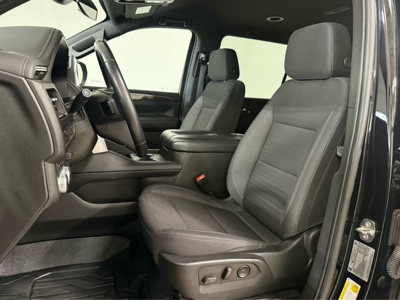 Thumbnail: 2024 GMC Yukon XL - 13