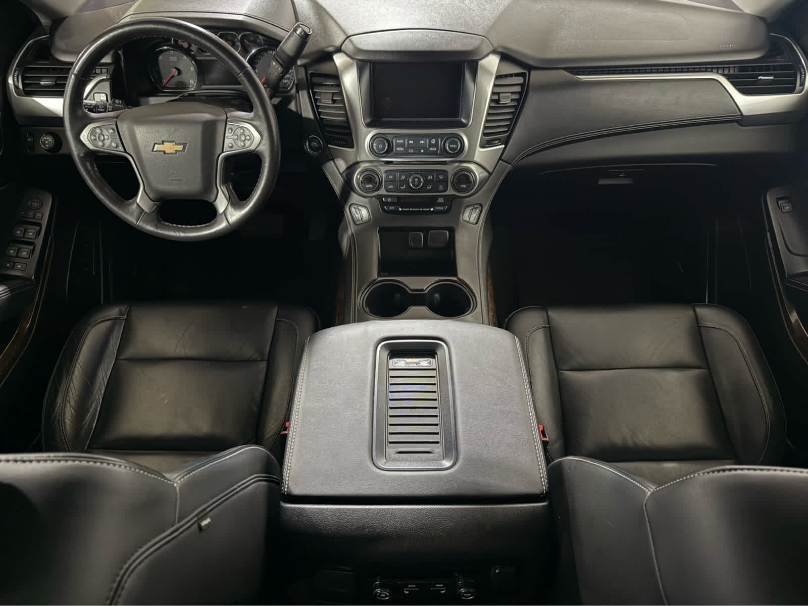 Thumbnail: 2016 Chevrolet Tahoe - 18