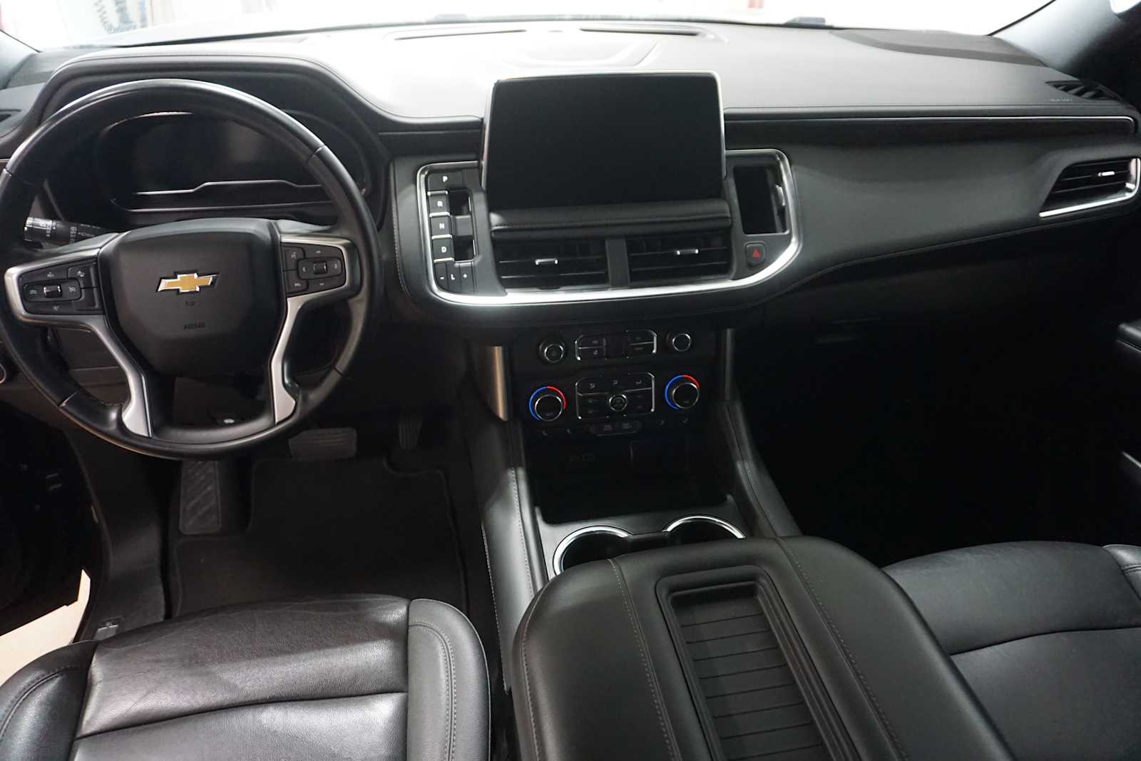 Thumbnail: 2023 Chevrolet Tahoe - 19