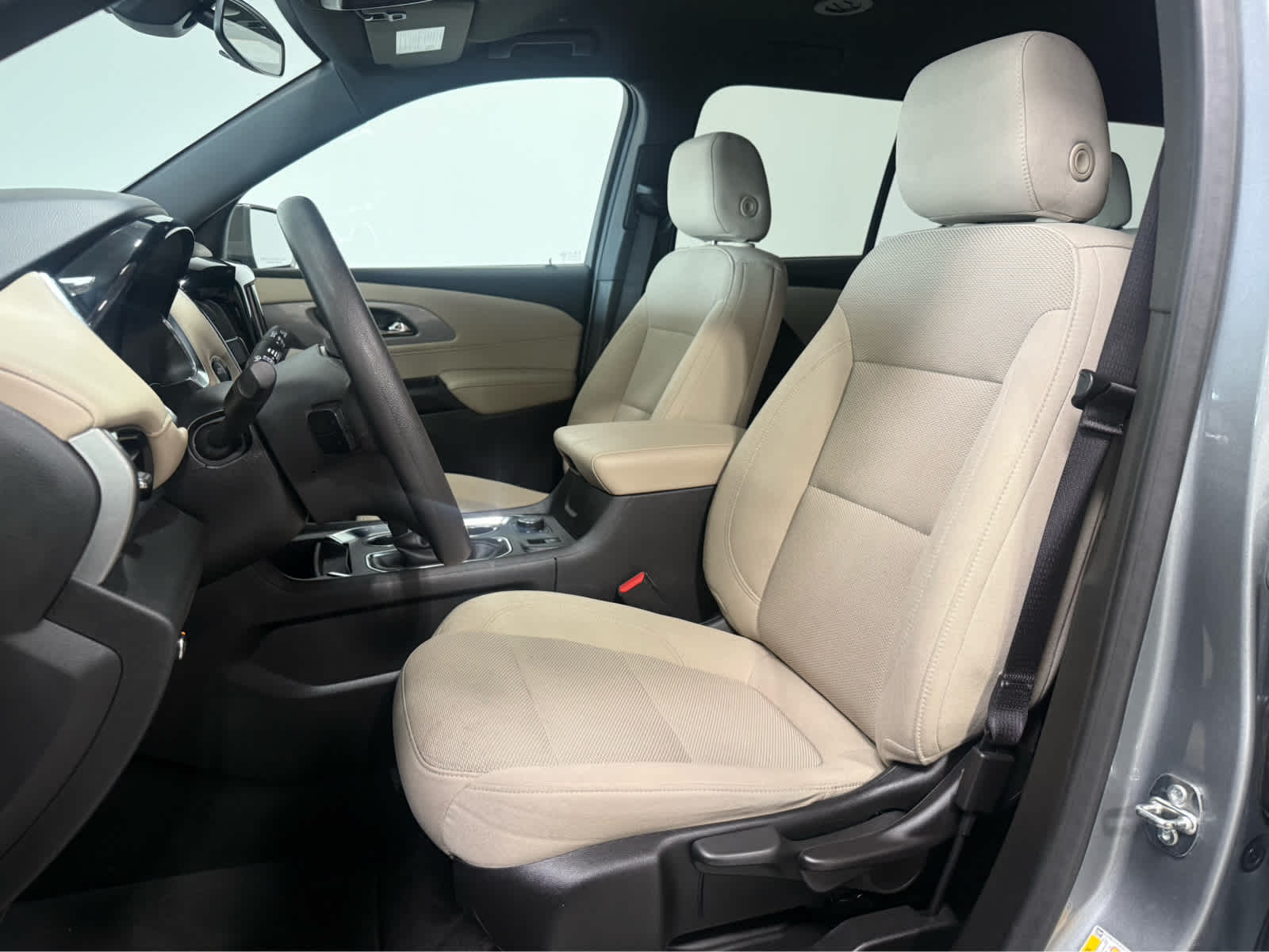 Thumbnail: 2023 Chevrolet Traverse - 13
