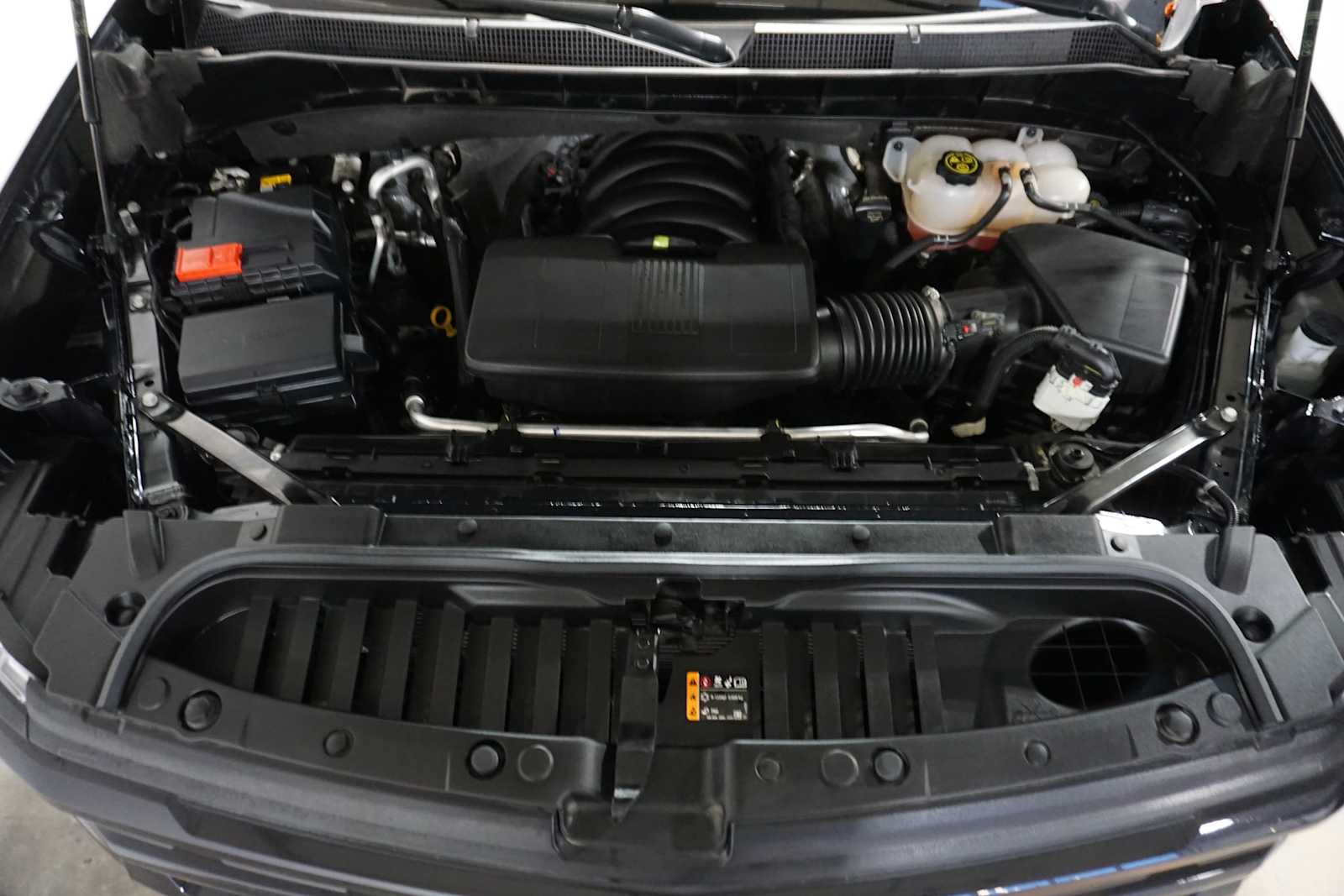 Thumbnail: 2024 Chevrolet Silverado 1500 - 8