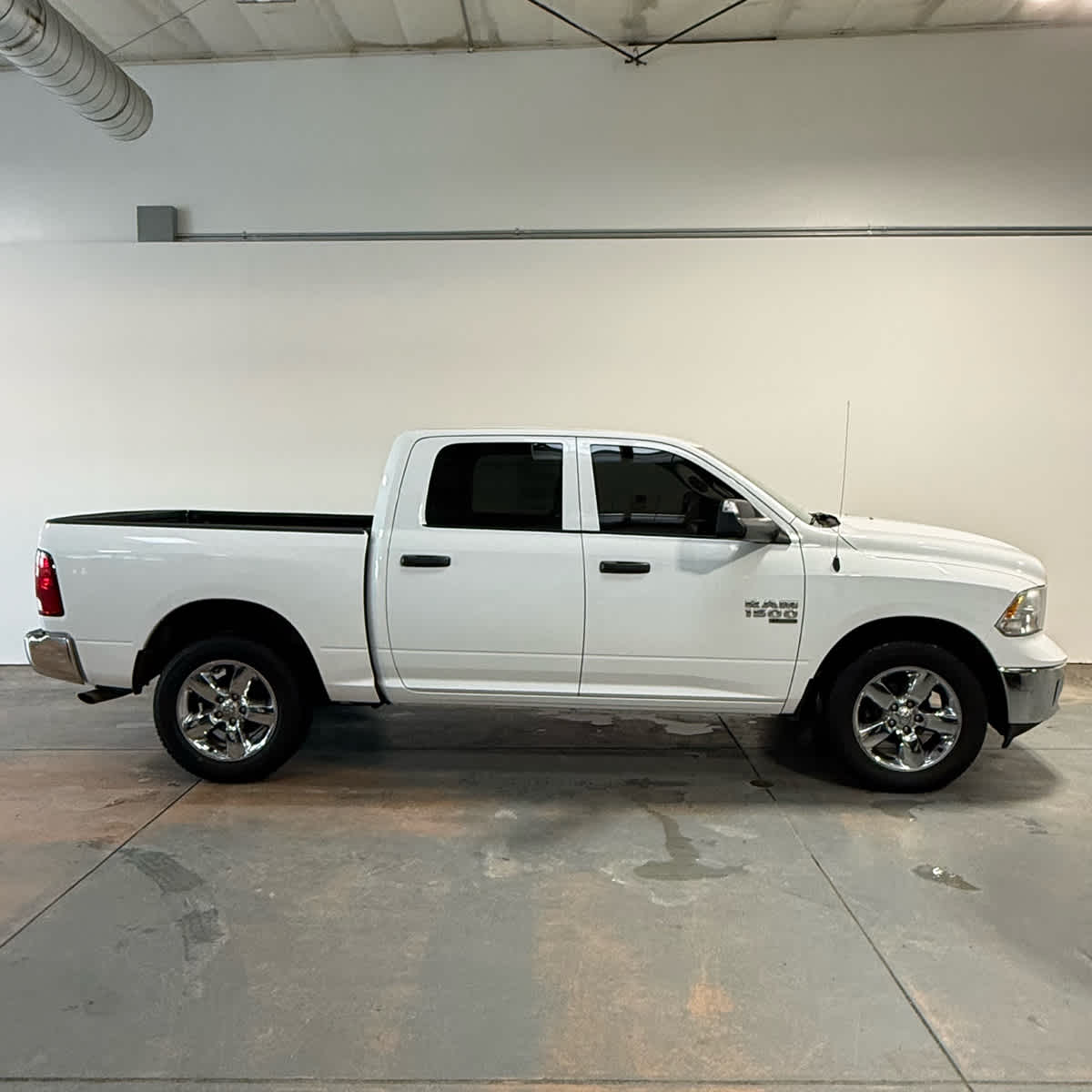 Thumbnail: 2022 RAM 1500 Classic - 7