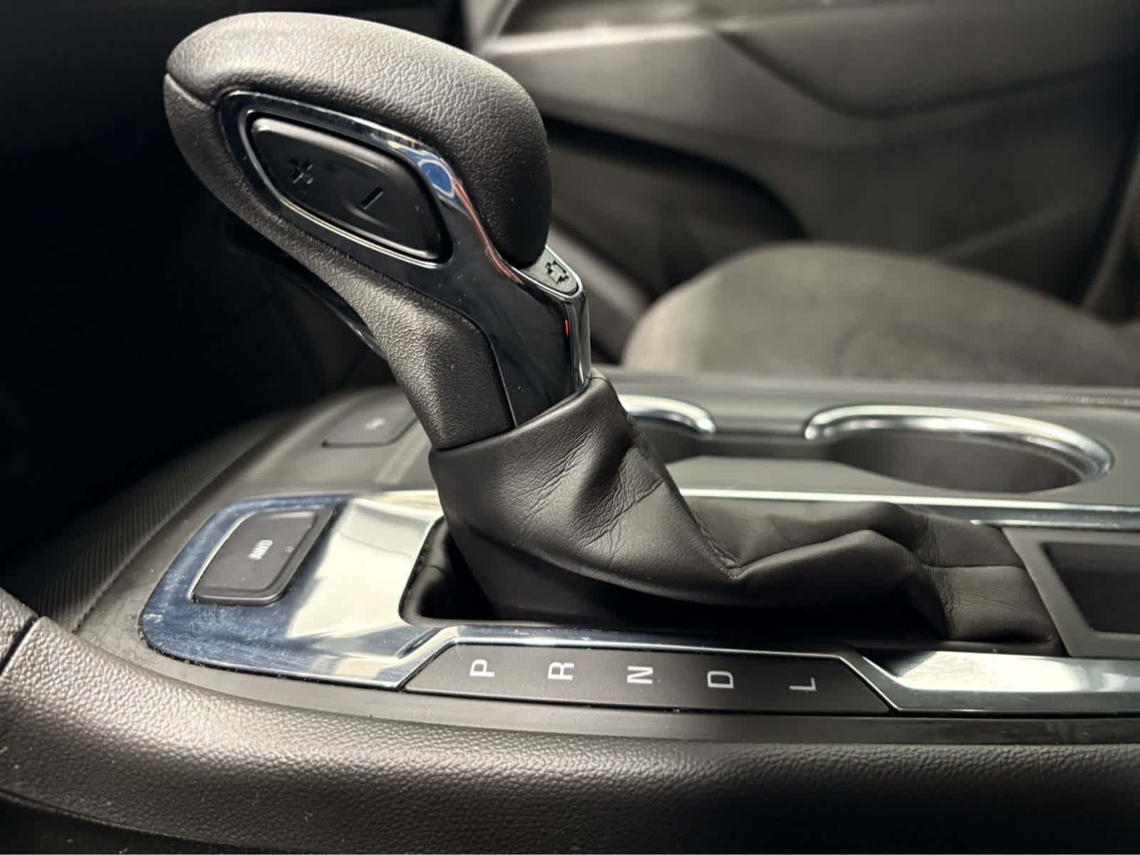 Thumbnail: 2023 Chevrolet Equinox - 24