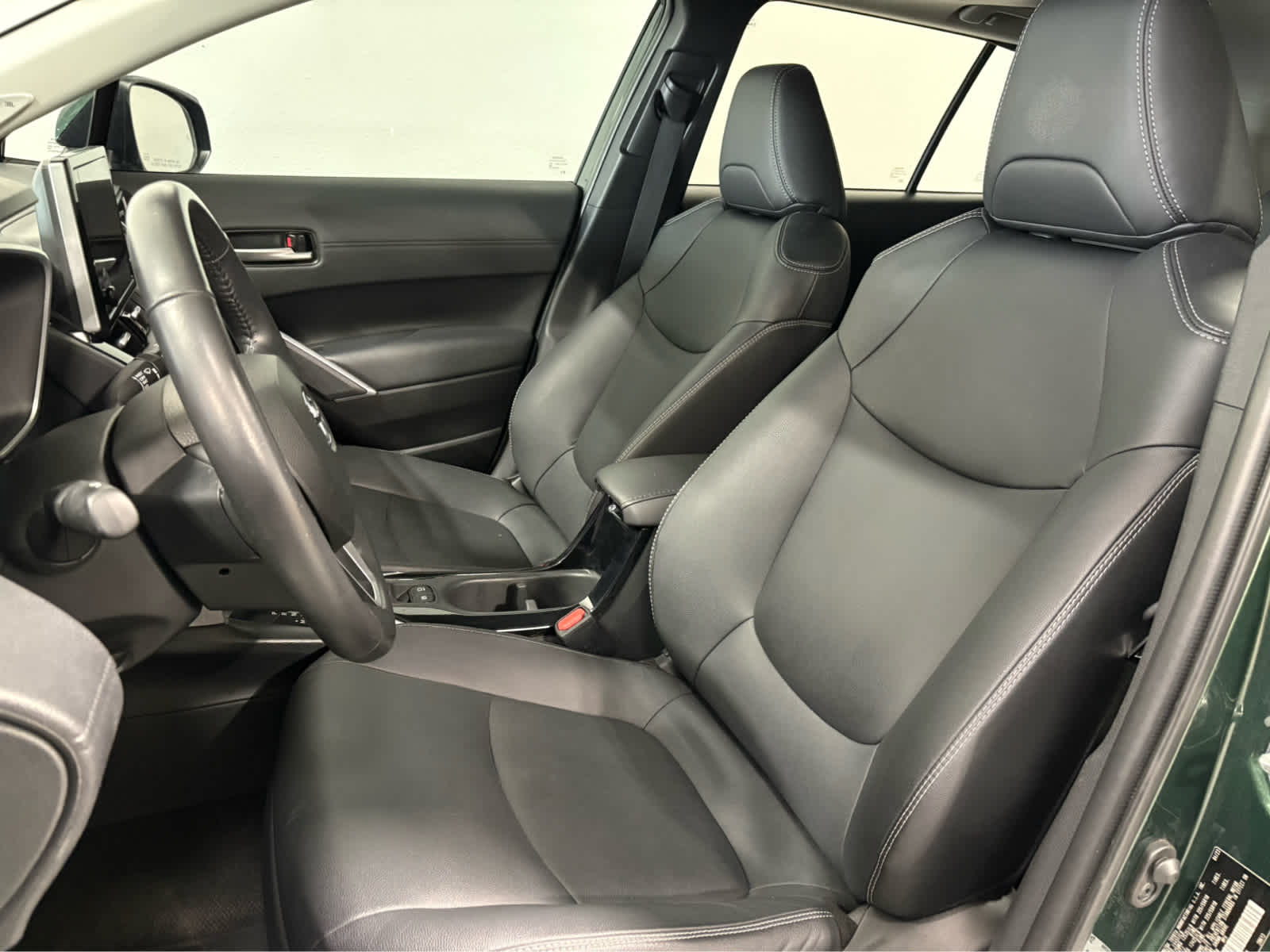 Thumbnail: 2023 Toyota Corolla Cross - 13