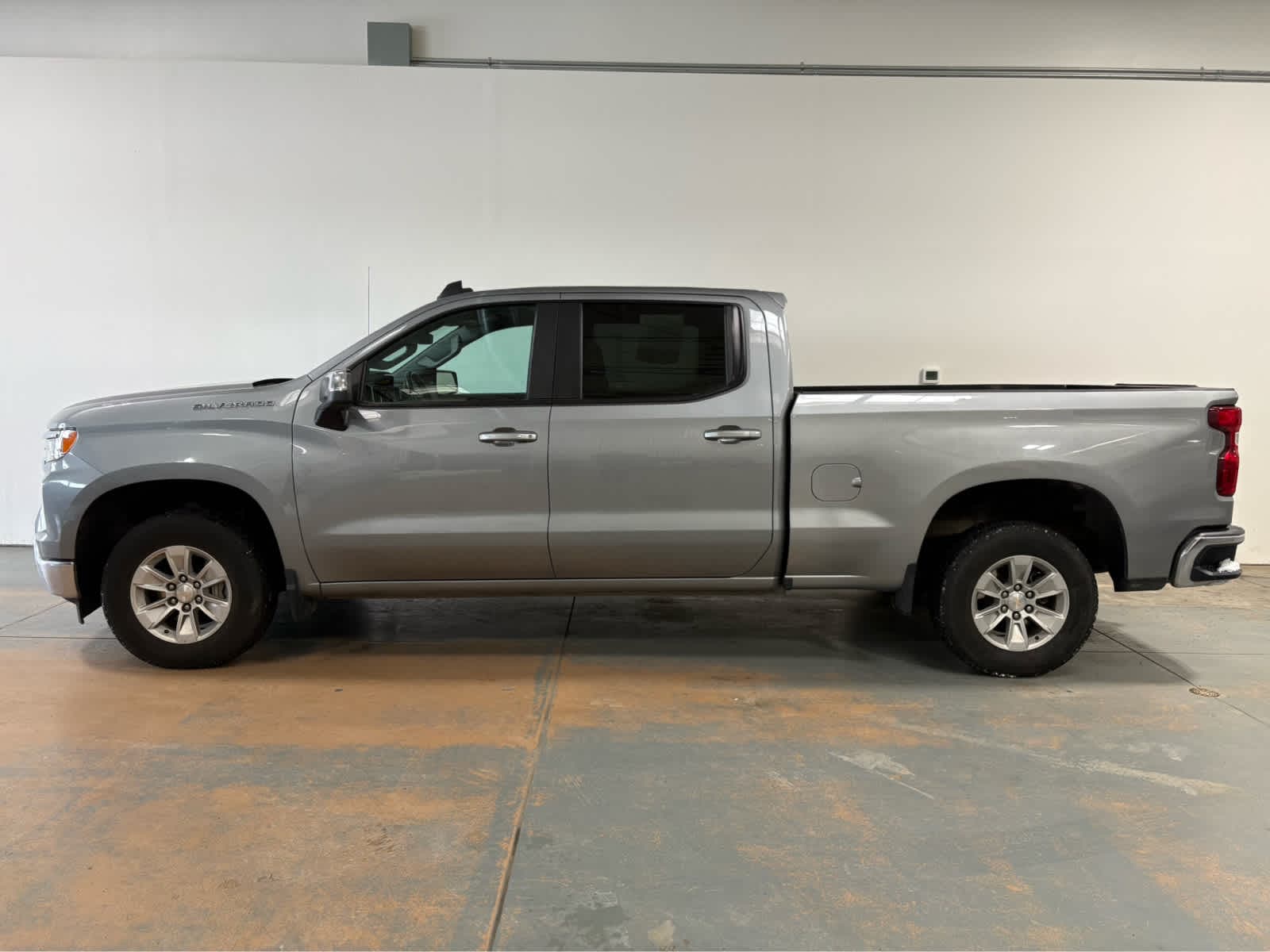 Thumbnail: 2023 Chevrolet Silverado 1500 - 2