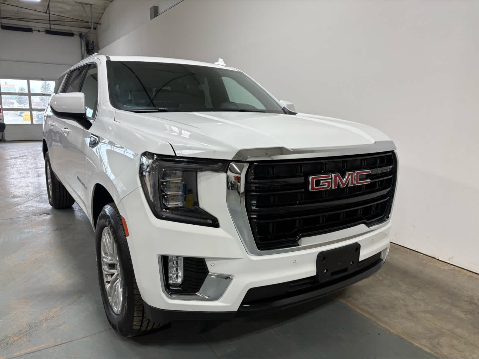 Thumbnail: 2024 GMC Yukon XL - 6