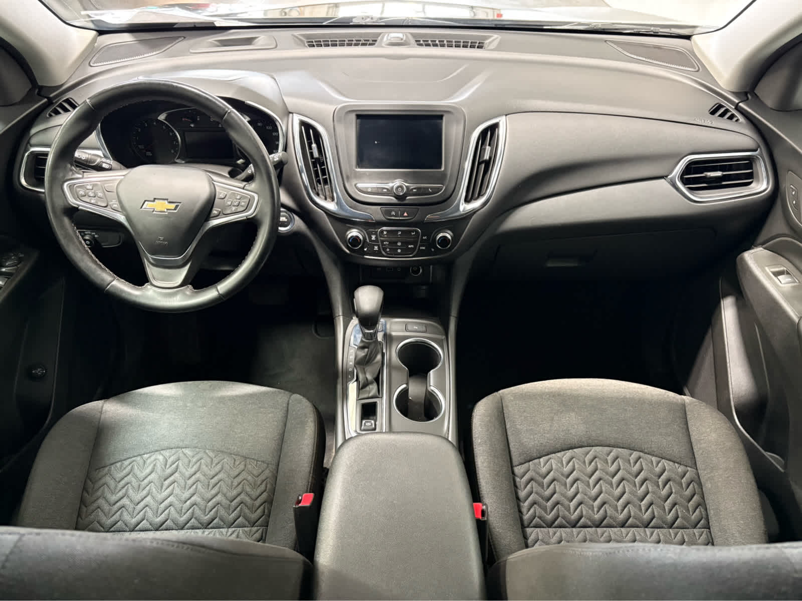 Thumbnail: 2023 Chevrolet Equinox - 16