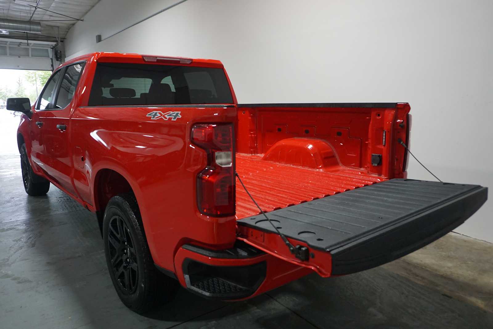 Thumbnail: 2024 Chevrolet Silverado 1500 - 5