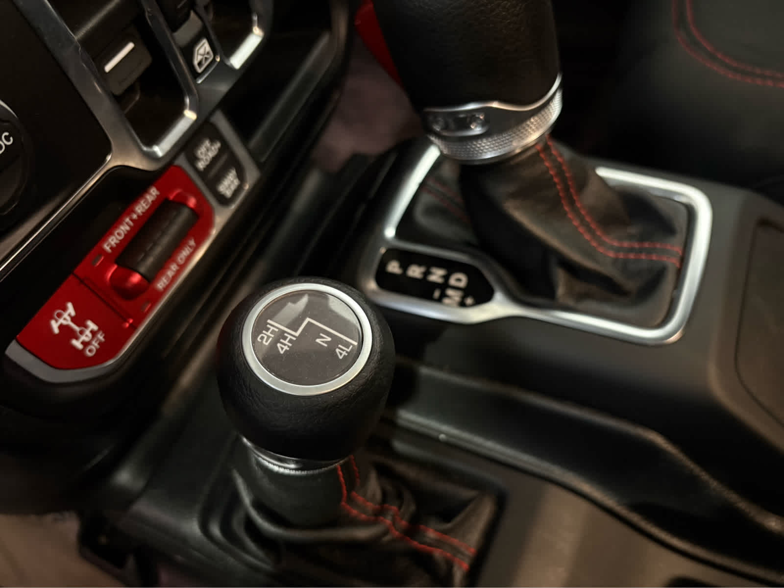 Thumbnail: 2020 Jeep Gladiator - 27