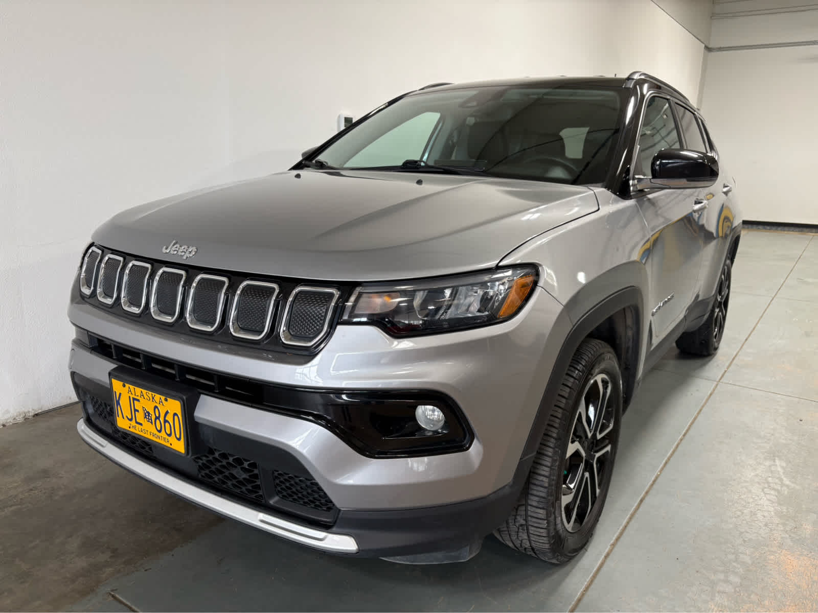 Thumbnail: 2022 Jeep Compass - 1