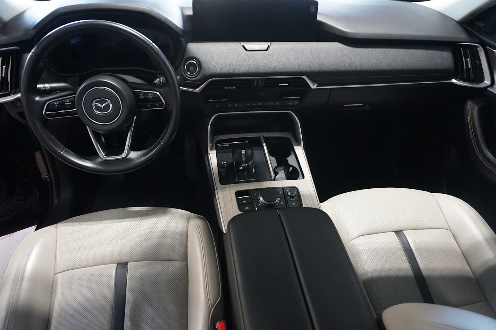 Thumbnail: 2024 Mazda CX-90 - 18