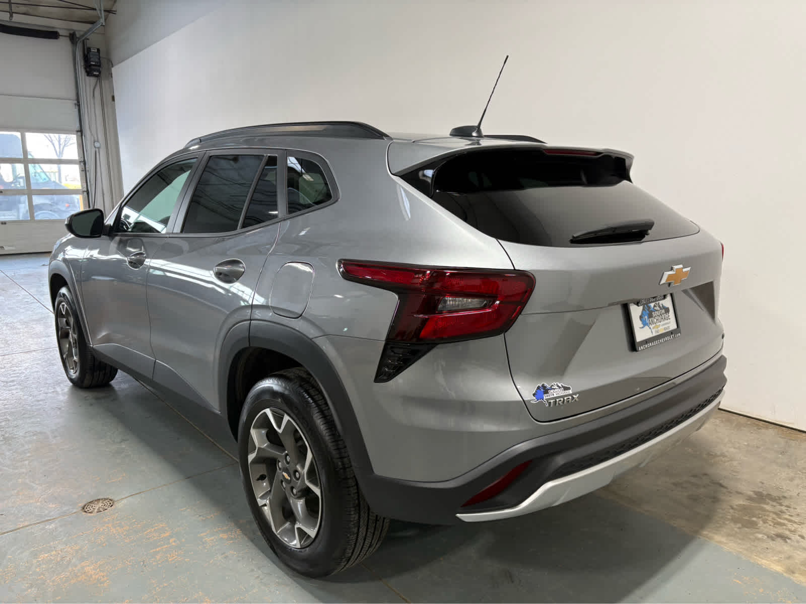 Thumbnail: 2025 Chevrolet Trax - 3