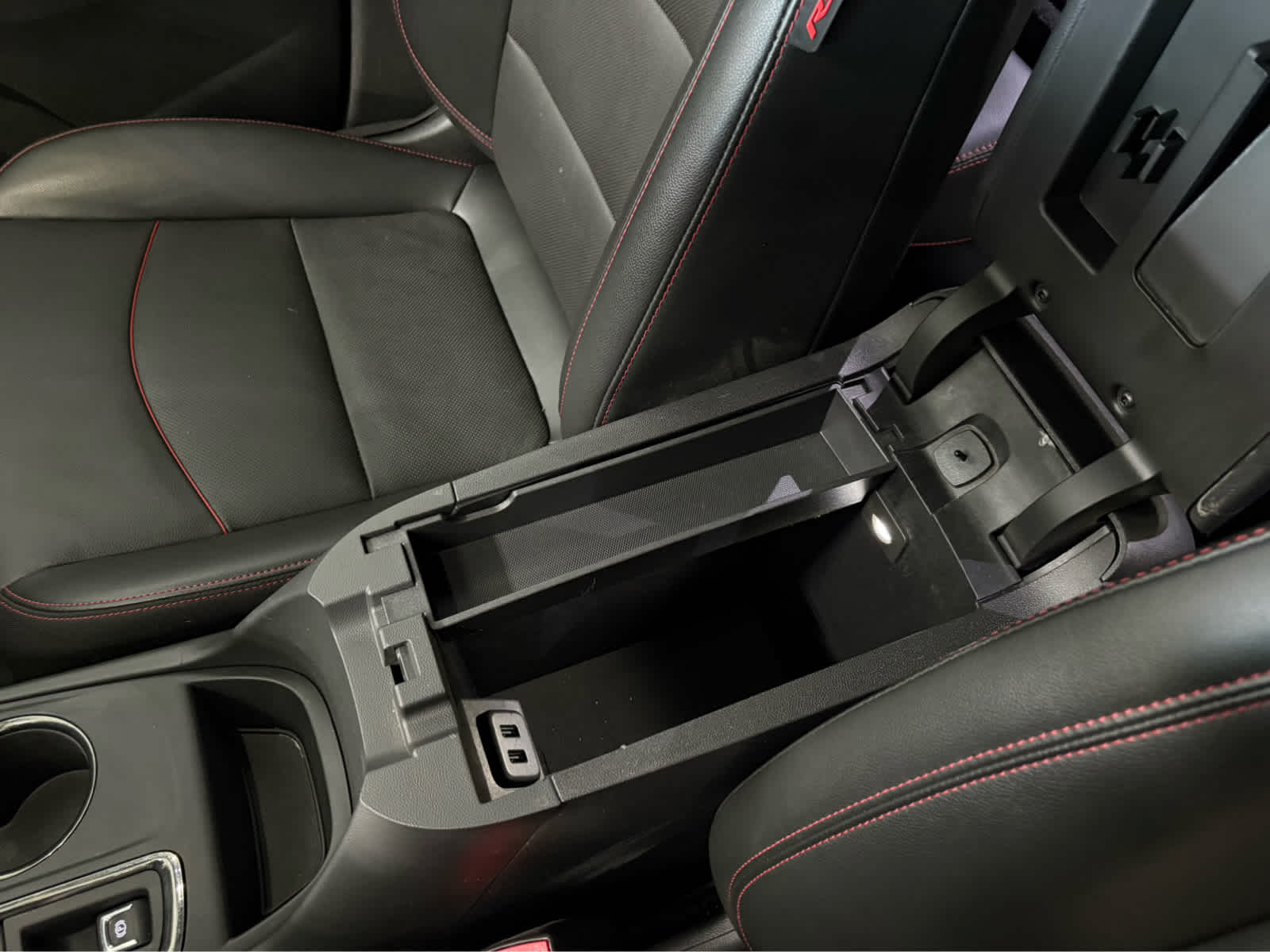 Thumbnail: 2023 Chevrolet Equinox - 26