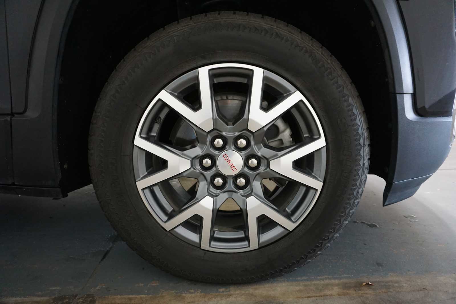 Thumbnail: 2023 GMC Acadia - 11