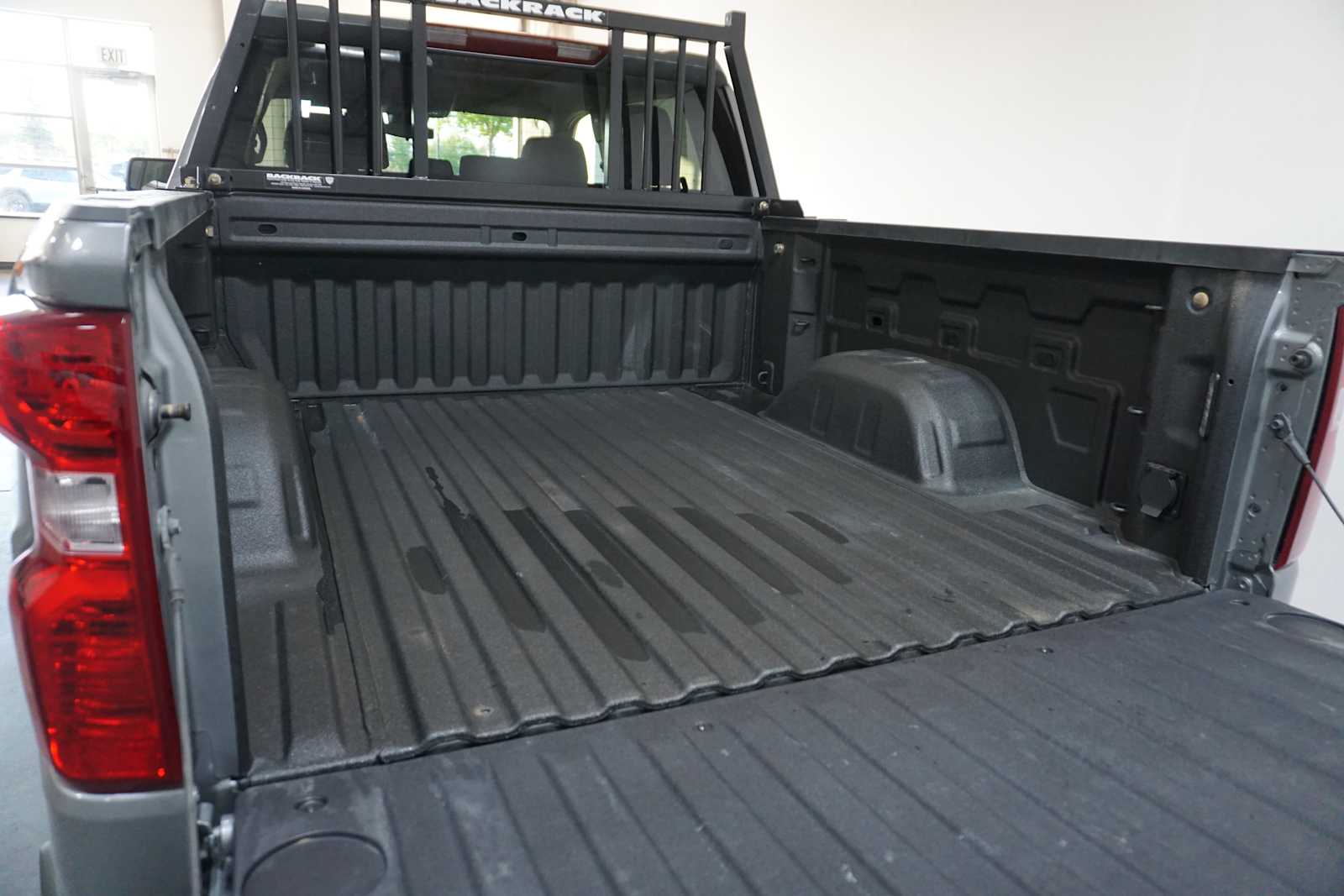 Thumbnail: 2023 Chevrolet Silverado 1500 - 10