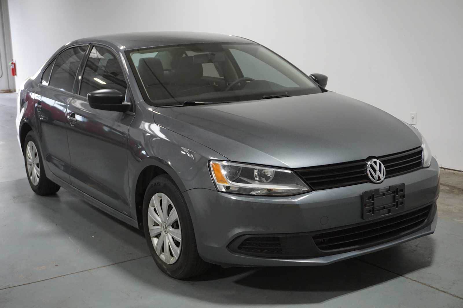 Thumbnail: 2013 Volkswagen Jetta - 5