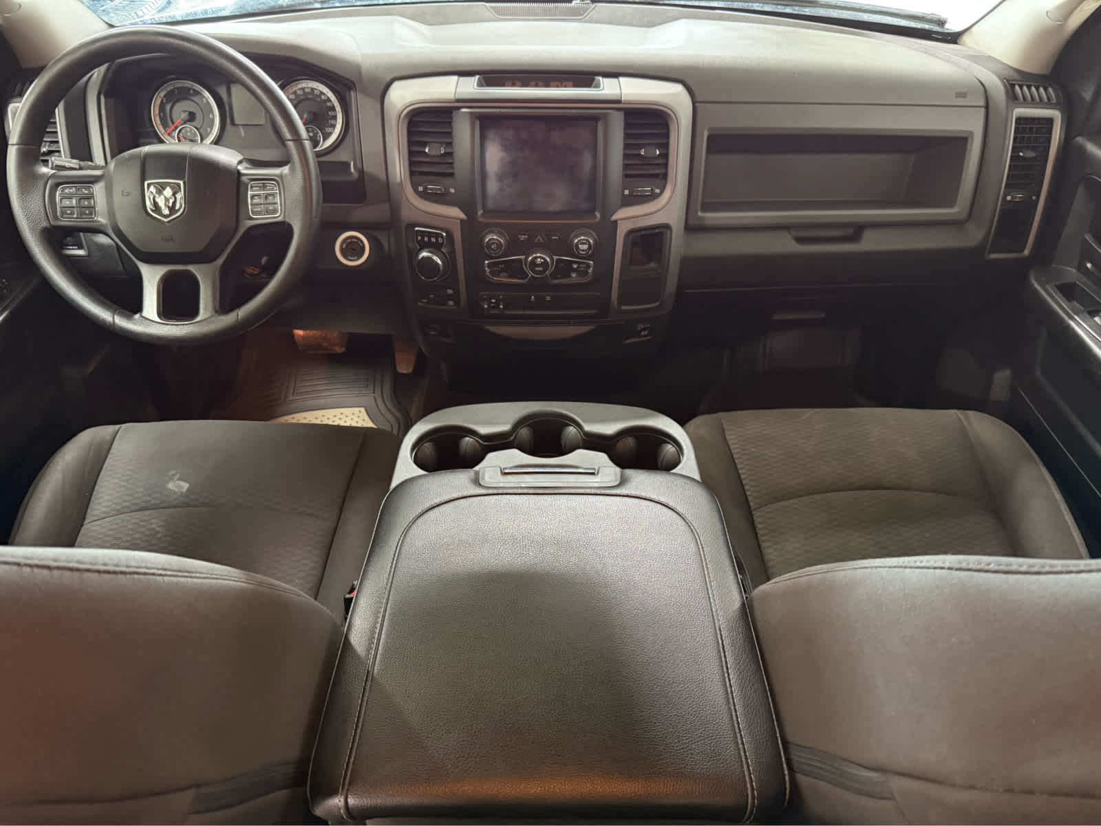 Thumbnail: 2019 RAM 1500 Classic - 15