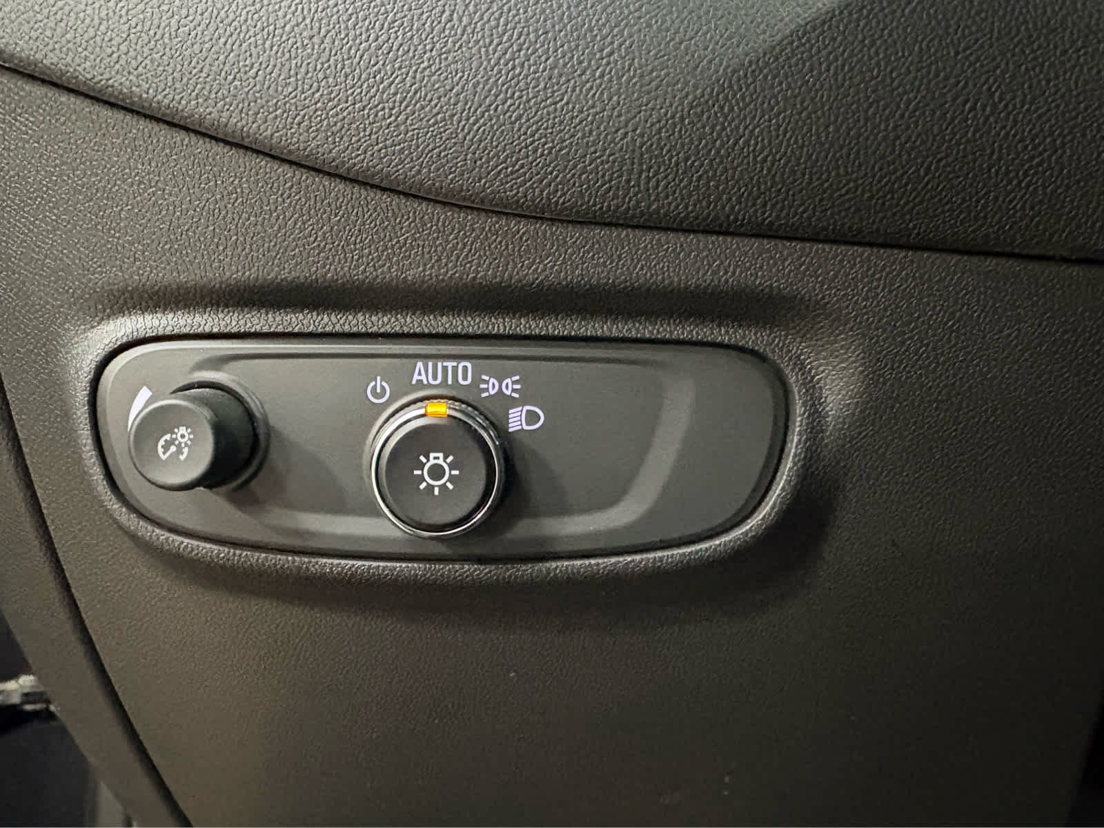 Thumbnail: 2023 Chevrolet Equinox - 27