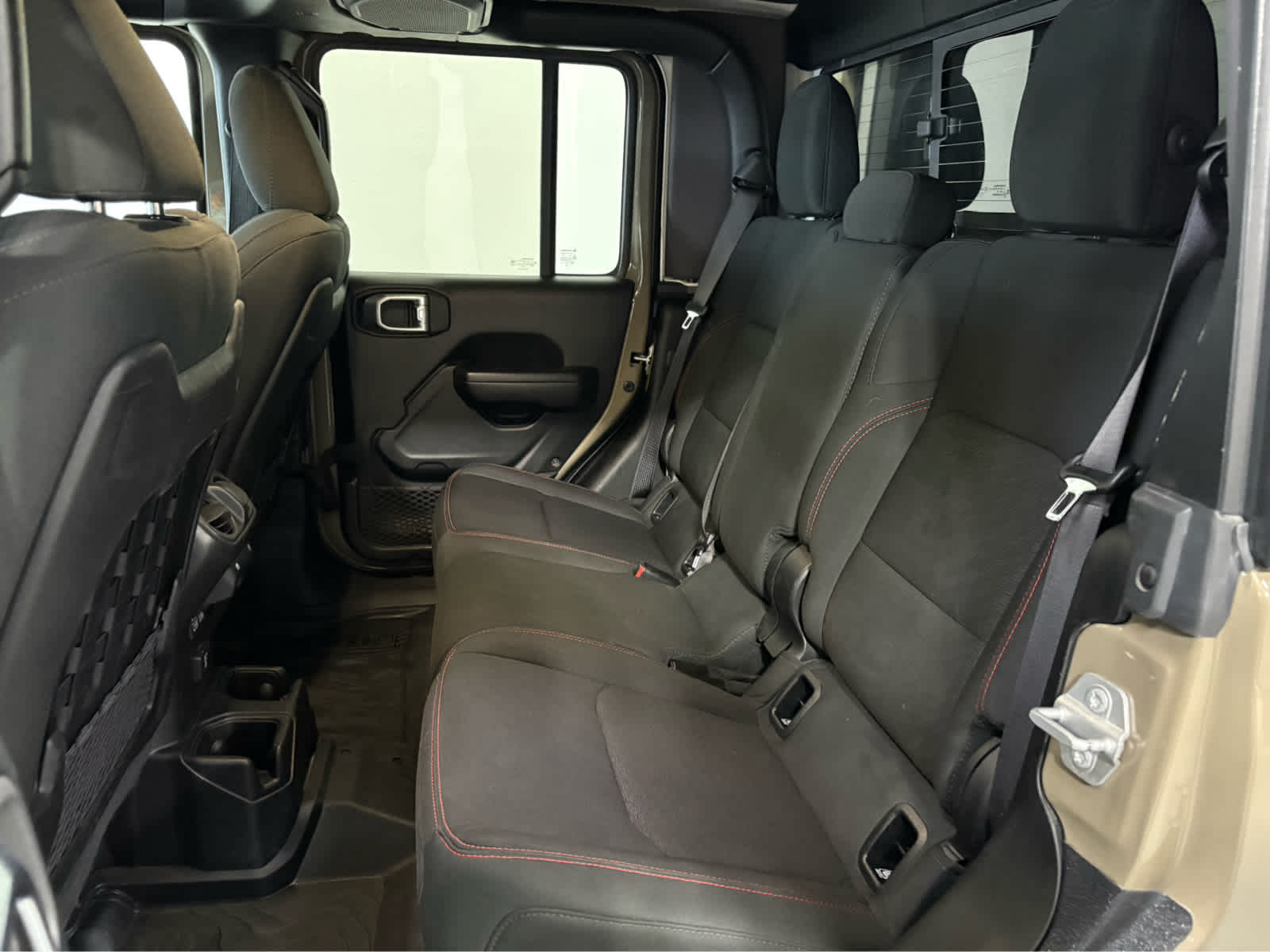 Thumbnail: 2020 Jeep Gladiator - 14