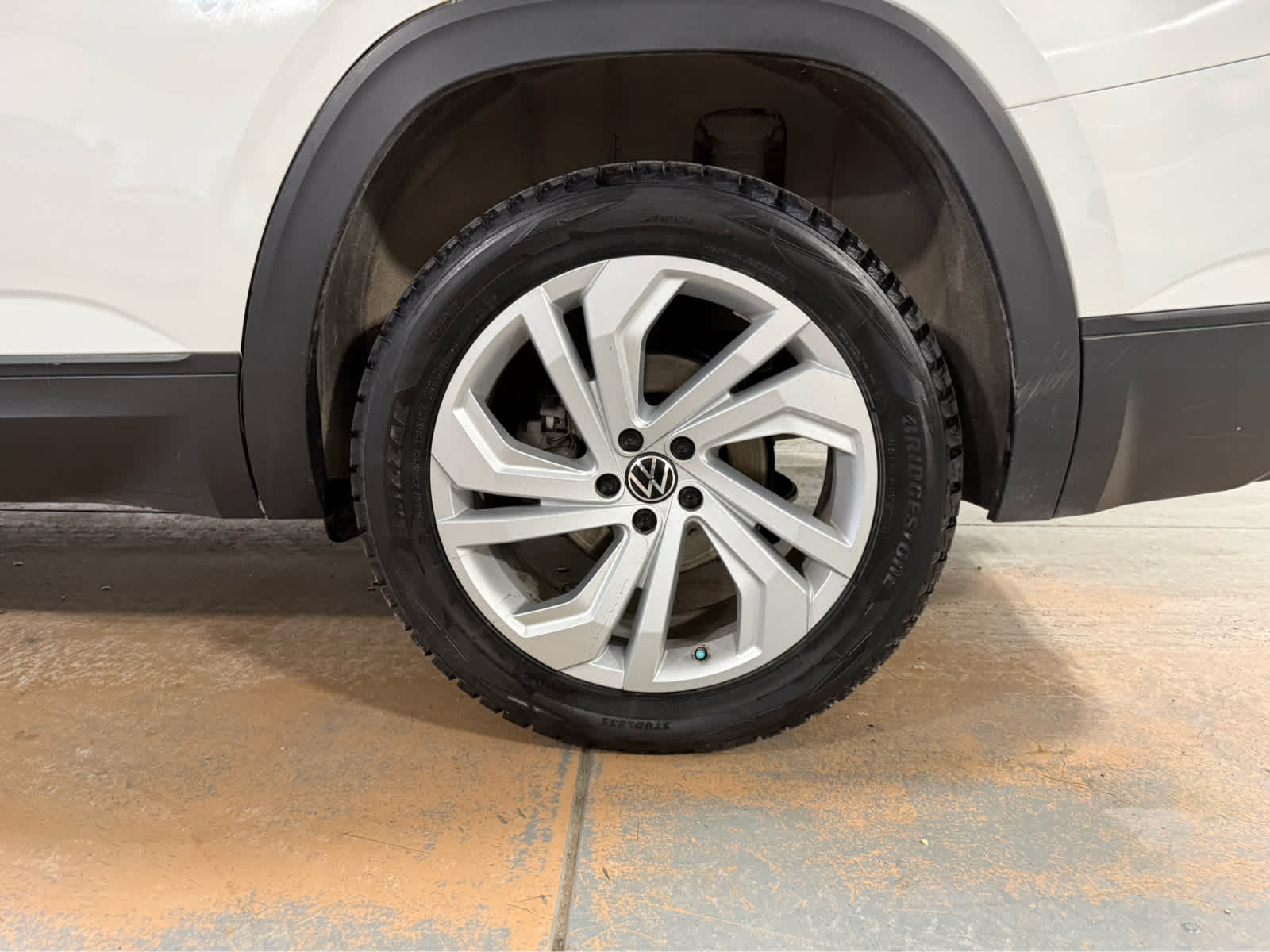 Thumbnail: 2021 Volkswagen Atlas - 9