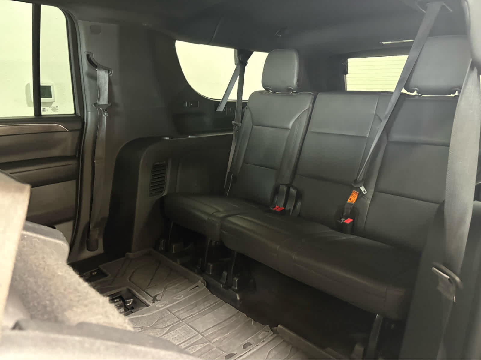 Thumbnail: 2023 Chevrolet Suburban - 15