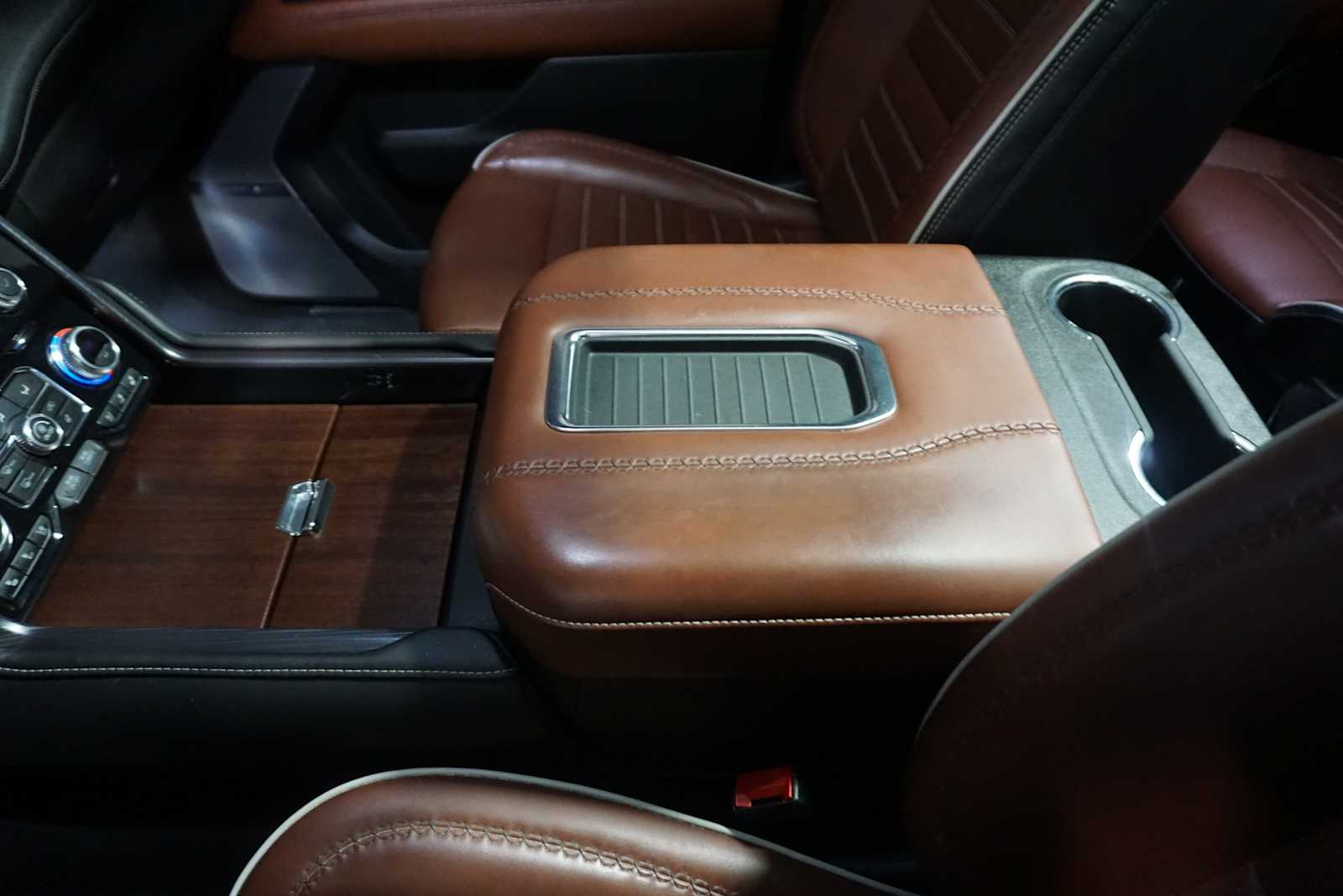 Thumbnail: 2023 GMC Yukon - 21