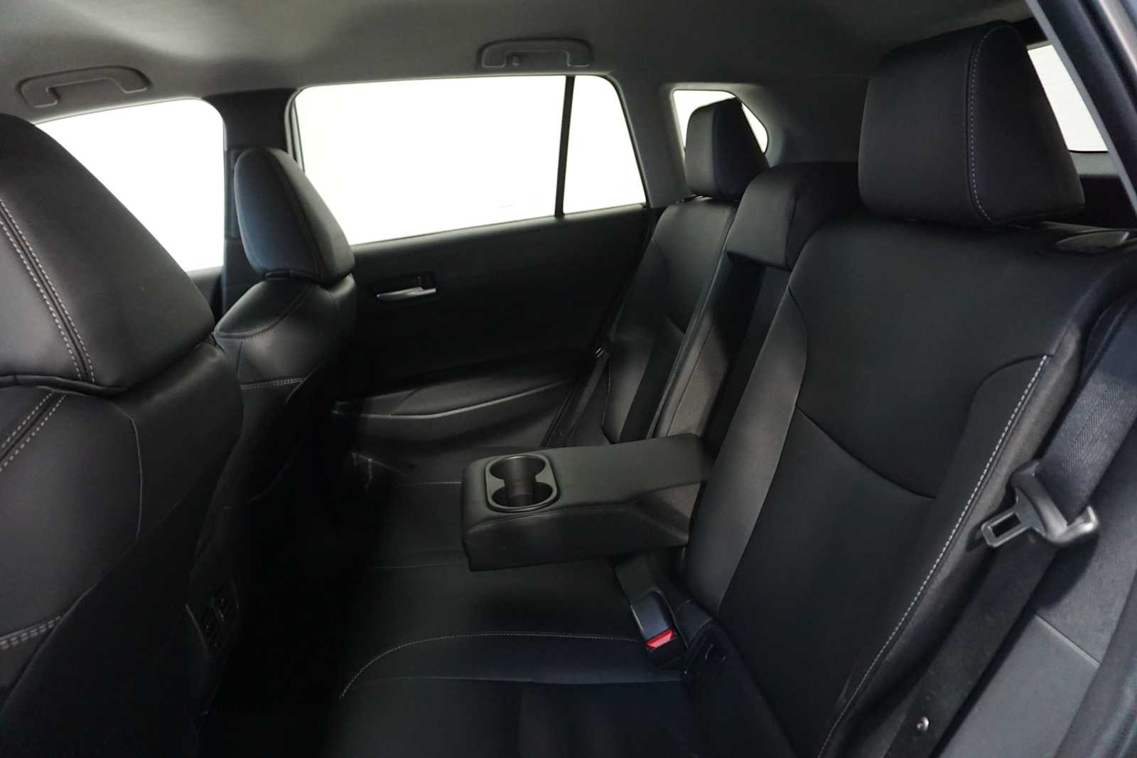 Thumbnail: 2023 Toyota Corolla Cross - 16