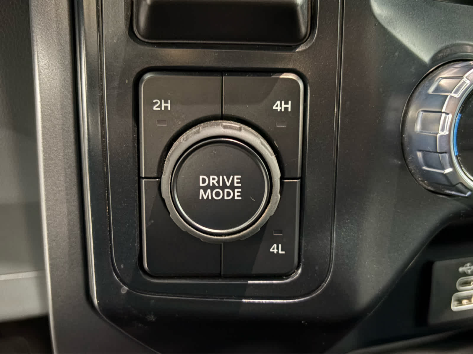 Thumbnail: 2025 Ford F-150 - 26